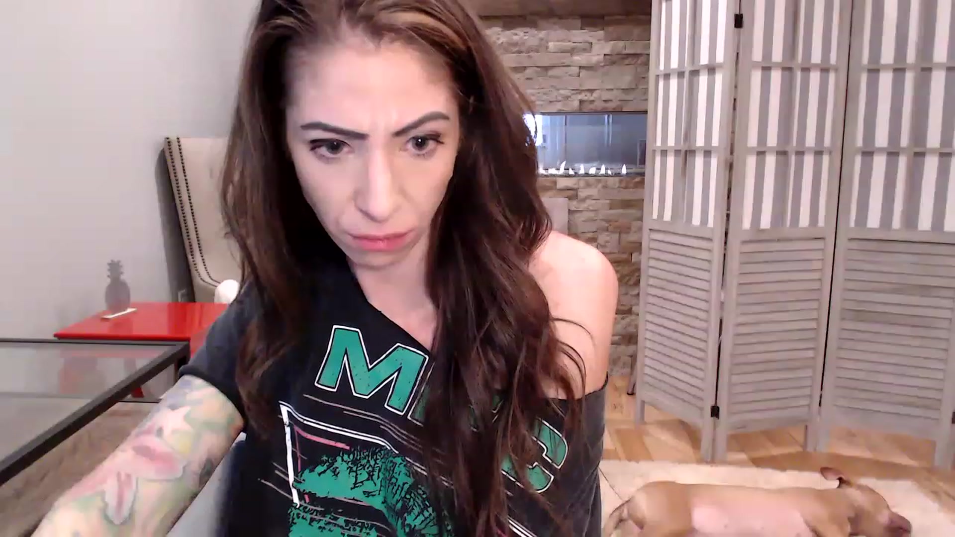 Gallery image thumbnail from AmyDay's myfreecams stream on, 12/05/2022, 19:25 image 10 of 20