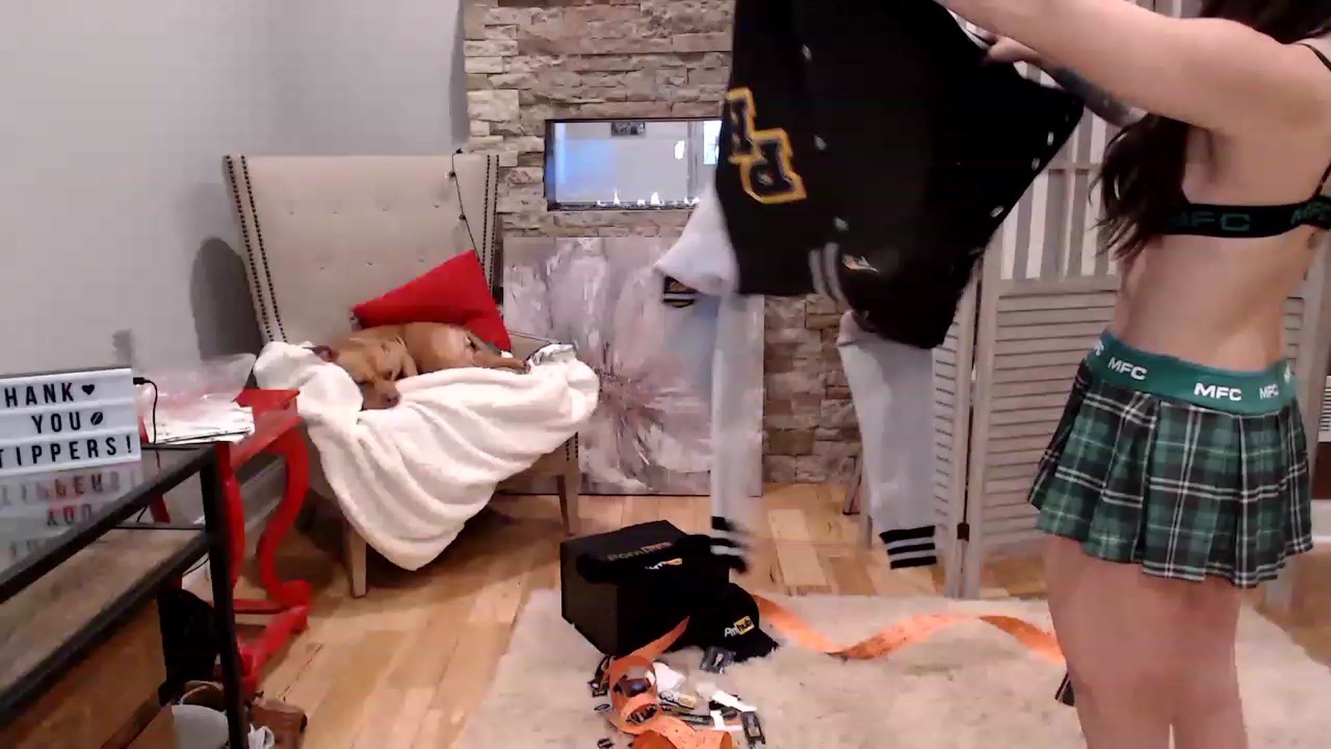 Gallery image thumbnail from AmyDay's myfreecams stream on, 12/07/2022, 18:41 image 15 of 20