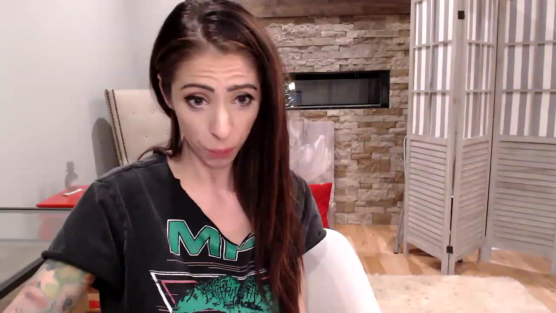 Gallery image thumbnail from AmyDay's myfreecams stream on, 12/12/2022, 07:24 image 9 of 20