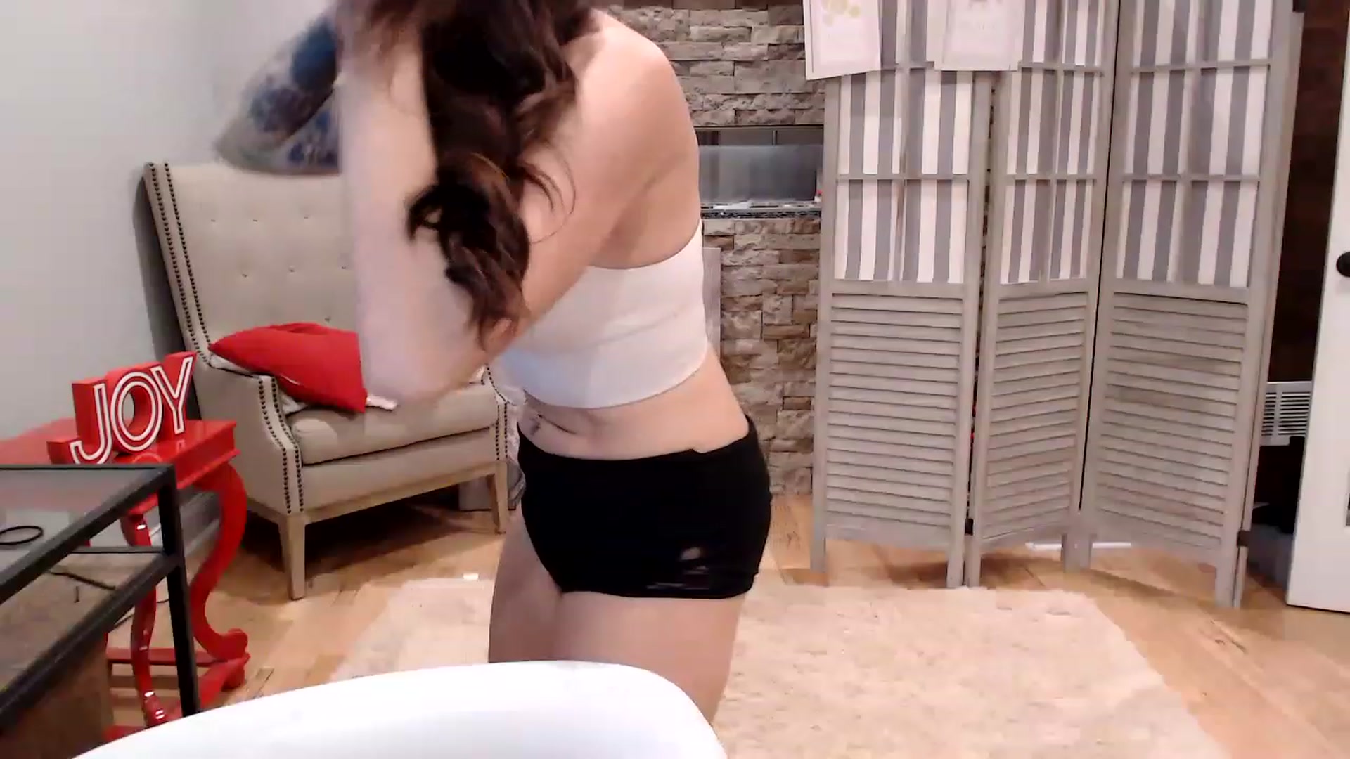 Gallery image thumbnail from AmyDay's myfreecams stream on, 12/18/2022, 23:46 image 4 of 20