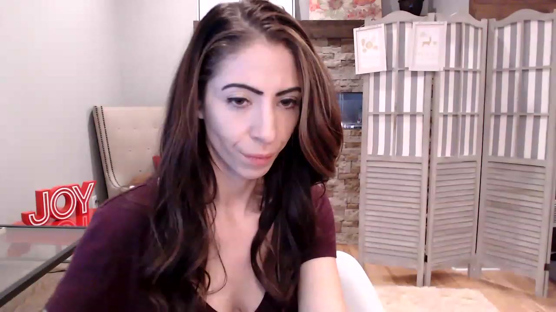 Gallery image thumbnail from AmyDay's myfreecams stream on, 12/19/2022, 19:03 image 19 of 20