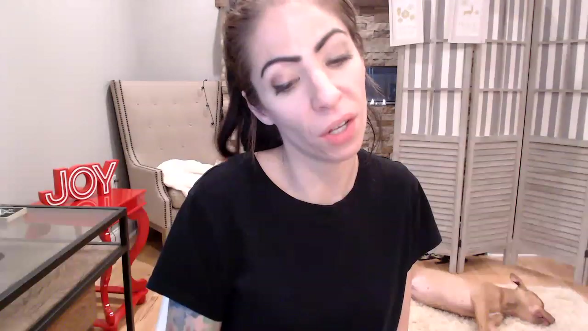 Gallery image thumbnail from AmyDay's myfreecams stream on, 12/22/2022, 18:55 image 12 of 20