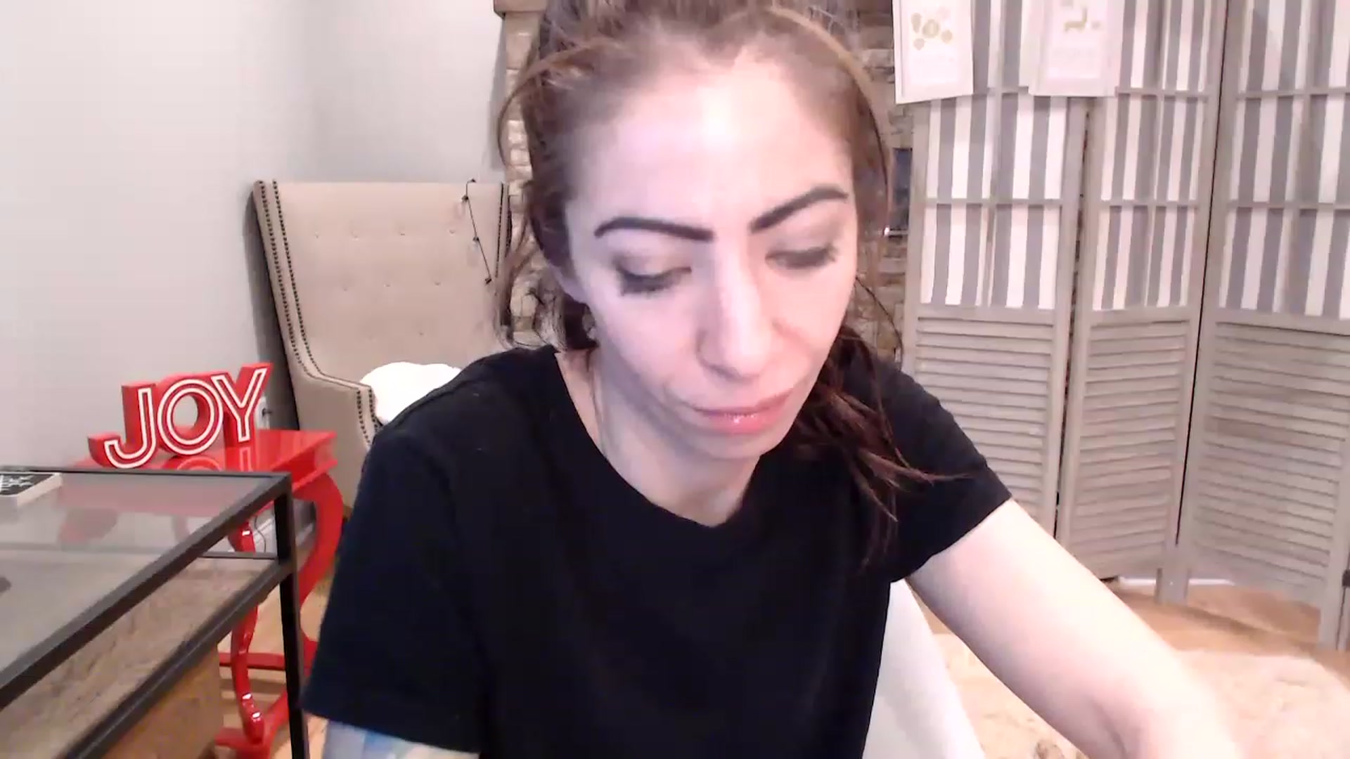 Gallery image thumbnail from AmyDay's myfreecams stream on, 12/22/2022, 18:55 image 15 of 20