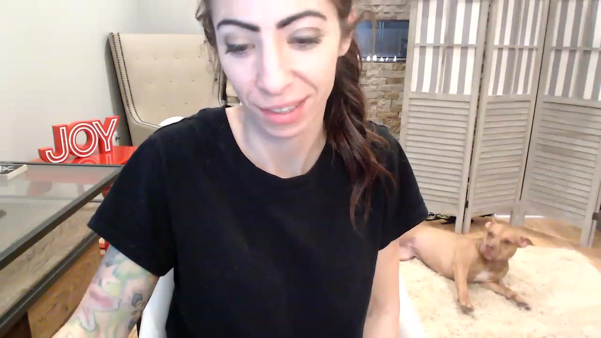 Gallery image thumbnail from AmyDay's myfreecams stream on, 12/22/2022, 18:55 image 11 of 20