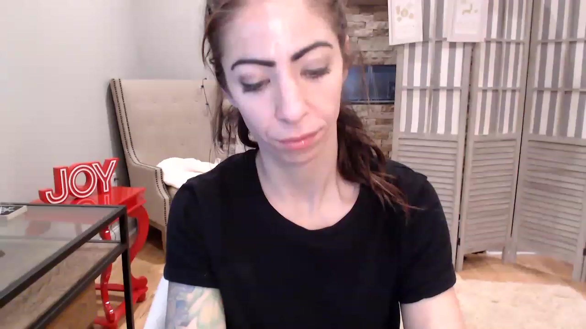 Gallery image thumbnail from AmyDay's myfreecams stream on, 12/22/2022, 18:55 image 20 of 20