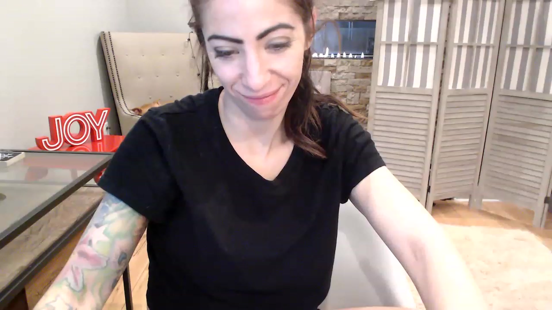 Gallery image thumbnail from AmyDay's myfreecams stream on, 12/22/2022, 18:55 image 9 of 20