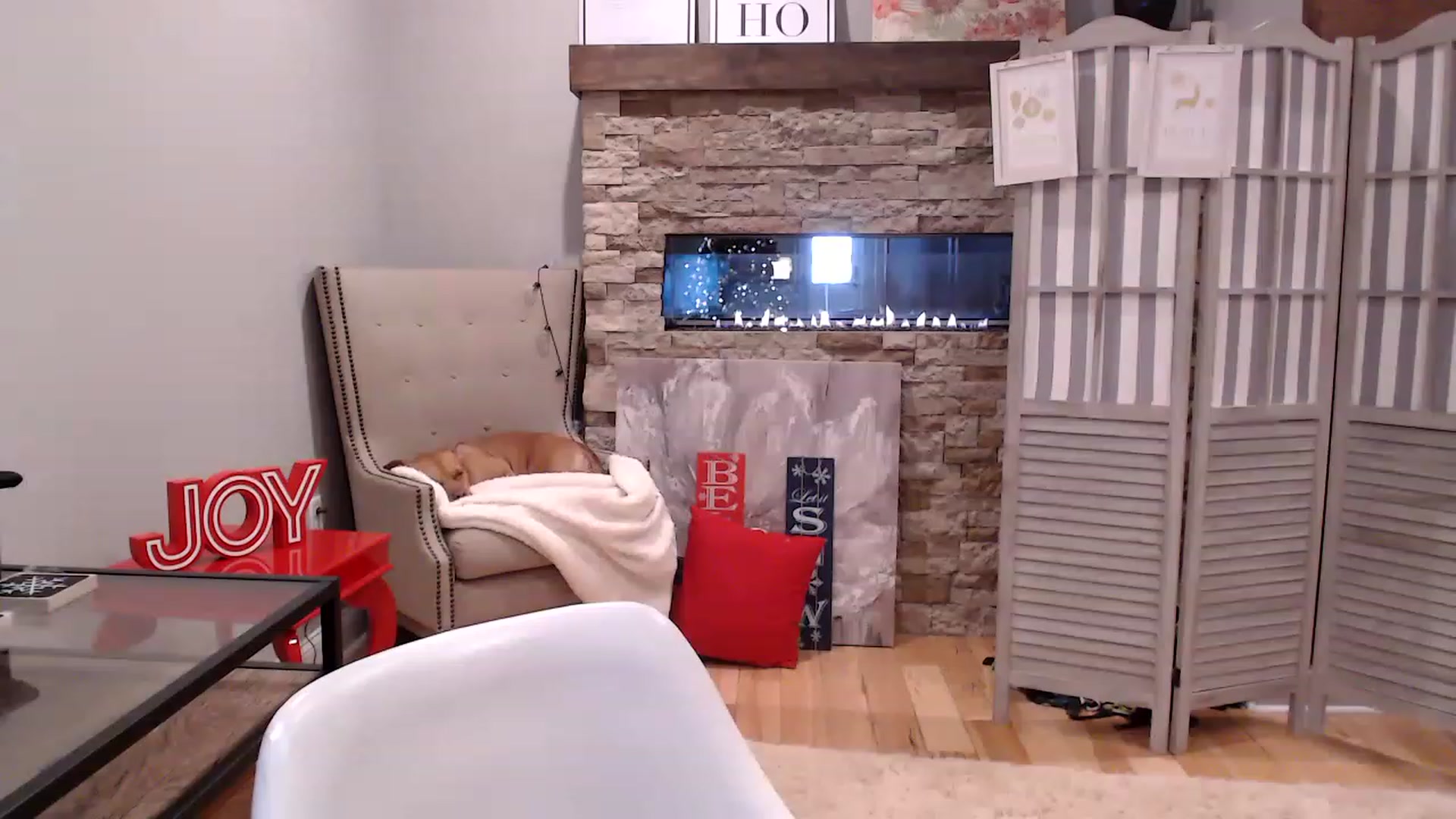 Gallery image thumbnail from AmyDay's myfreecams stream on, 12/22/2022, 18:55 image 2 of 20