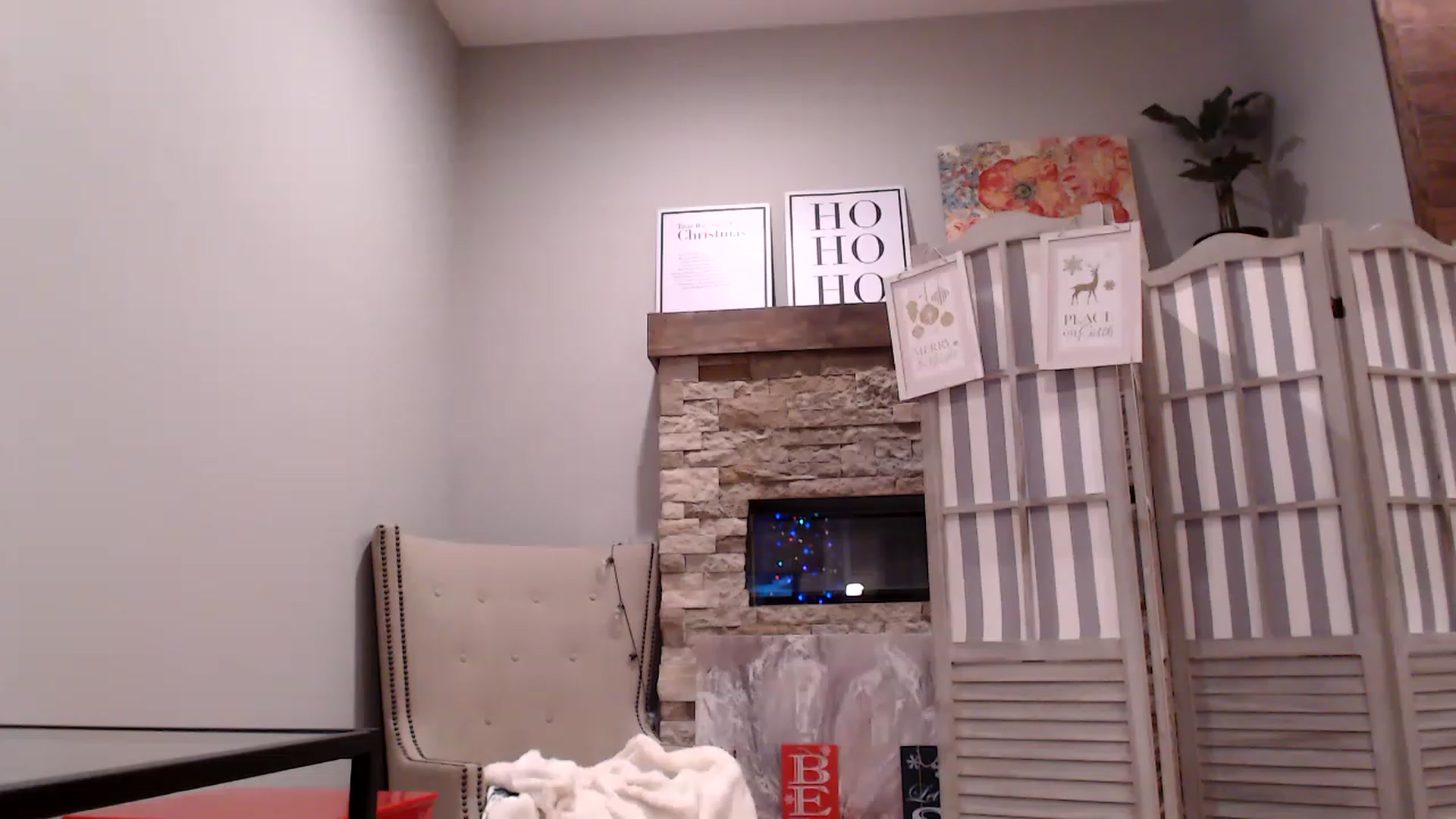 Gallery image thumbnail from AmyDay's myfreecams stream on, 01/03/2023, 24:02 image 14 of 20