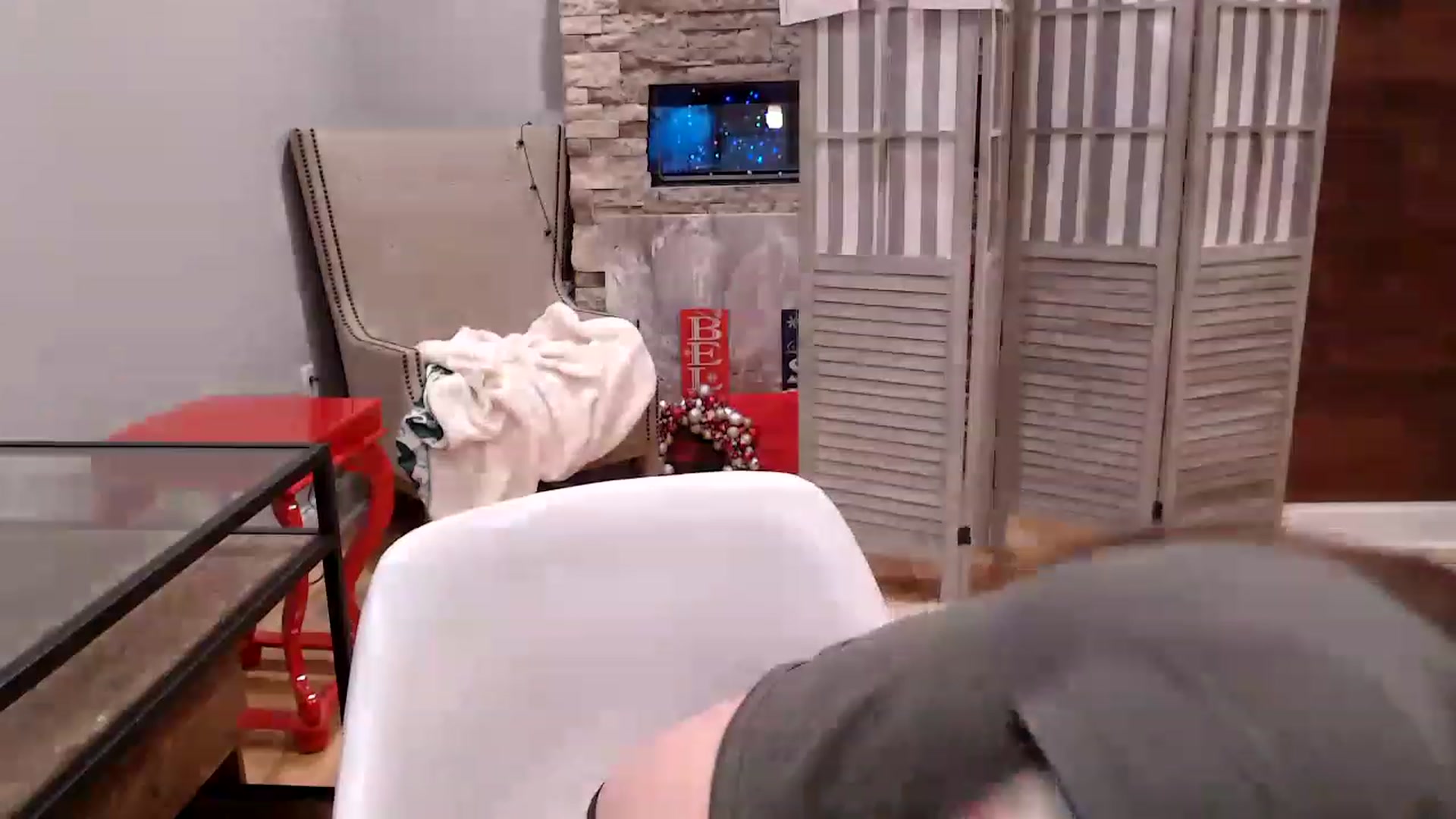 Gallery image thumbnail from AmyDay's myfreecams stream on, 01/03/2023, 24:30 image 5 of 20