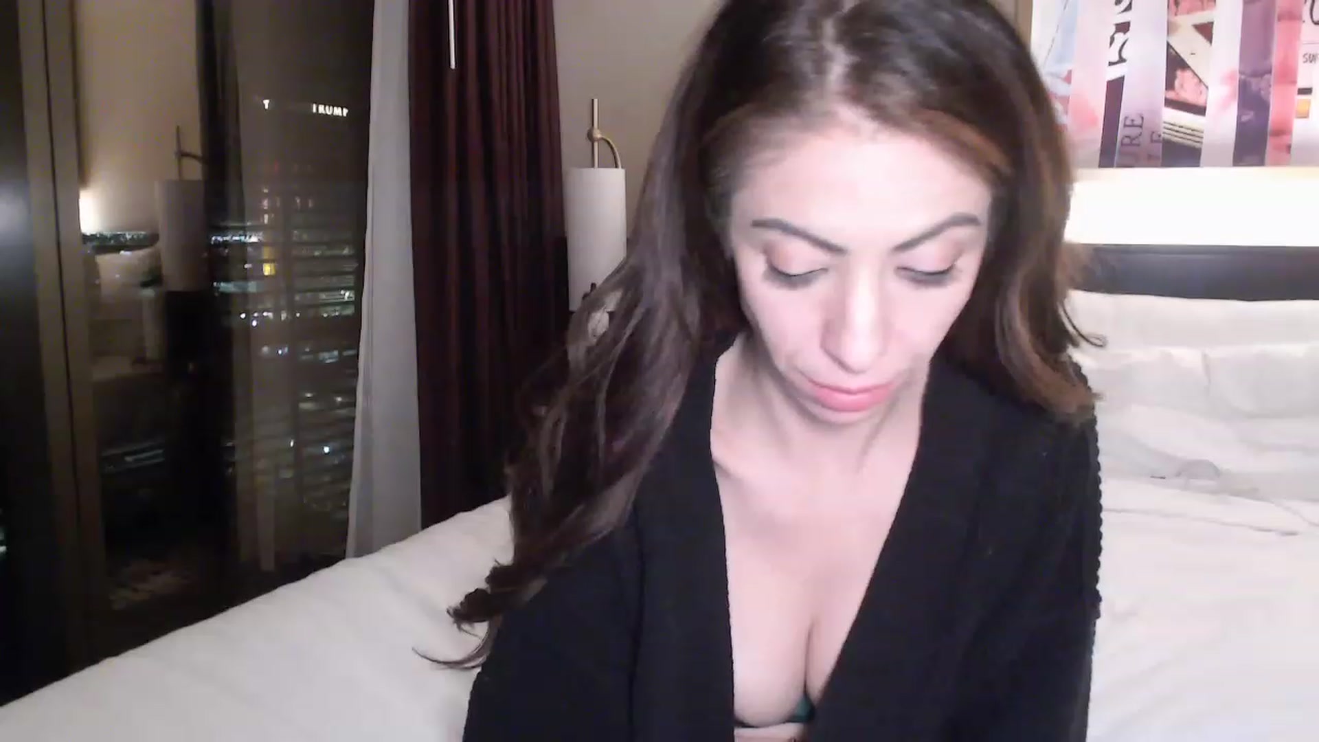 Gallery image thumbnail from AmyDay's myfreecams stream on, 01/05/2023, 10:06 image 11 of 20