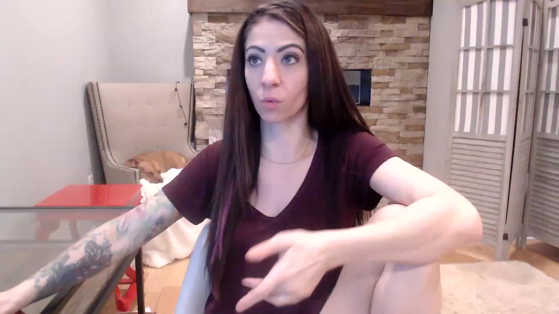 Gallery image thumbnail from AmyDay's myfreecams stream on, 01/10/2023, 19:23 image 12 of 20