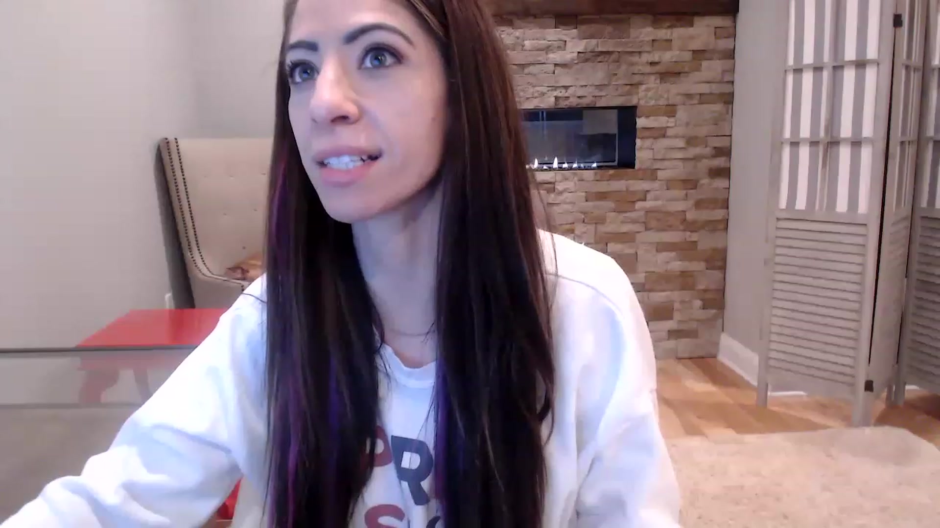 Gallery image thumbnail from AmyDay's myfreecams stream on, 01/10/2023, 19:23 image 3 of 20