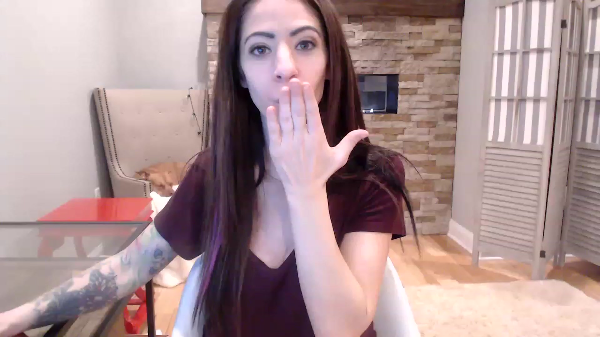 Gallery image thumbnail from AmyDay's myfreecams stream on, 01/10/2023, 19:23 image 14 of 20