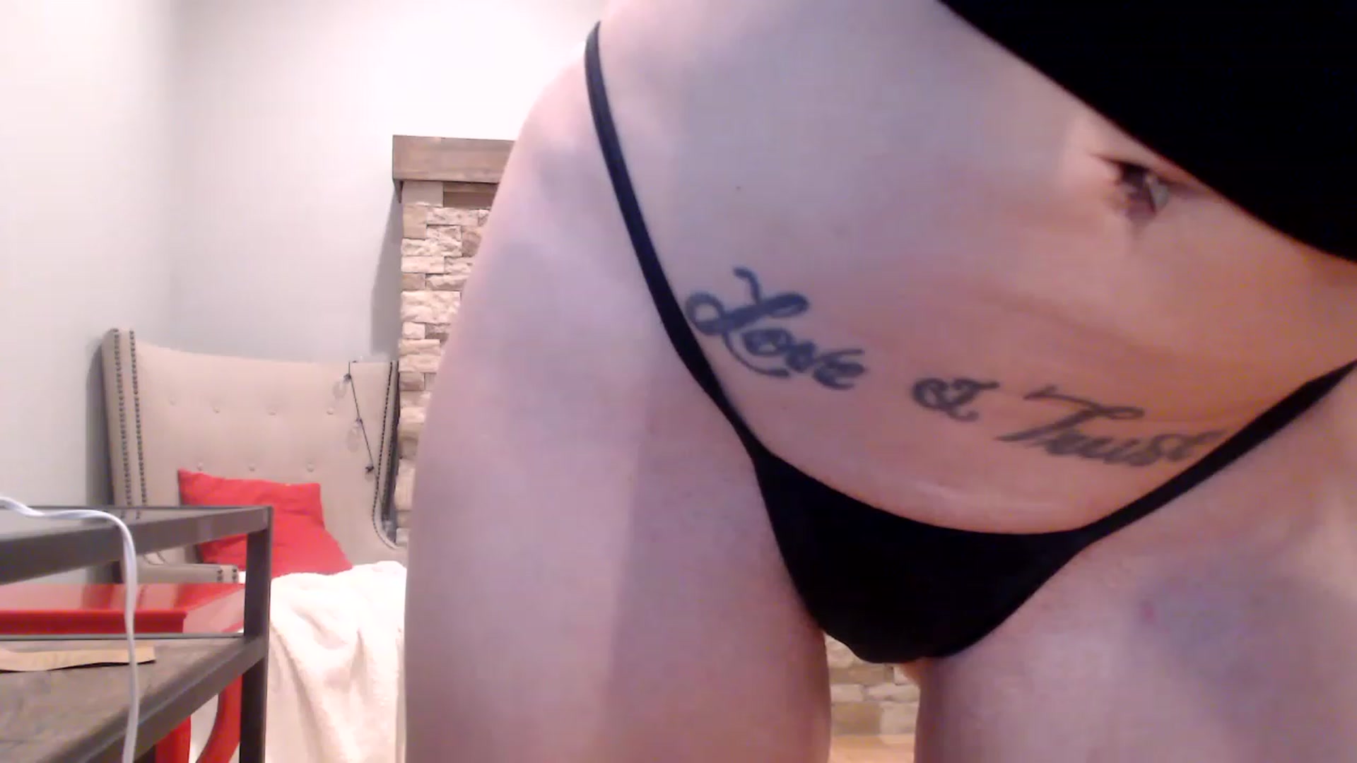 Gallery image thumbnail from AmyDay's myfreecams stream on, 01/17/2023, 05:27 image 20 of 20