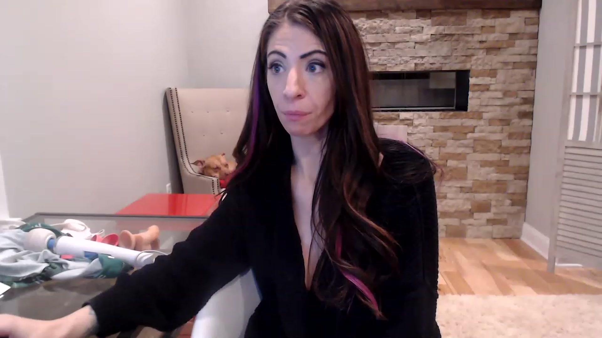 Gallery image thumbnail from AmyDay's myfreecams stream on, 01/18/2023, 08:37 image 16 of 20