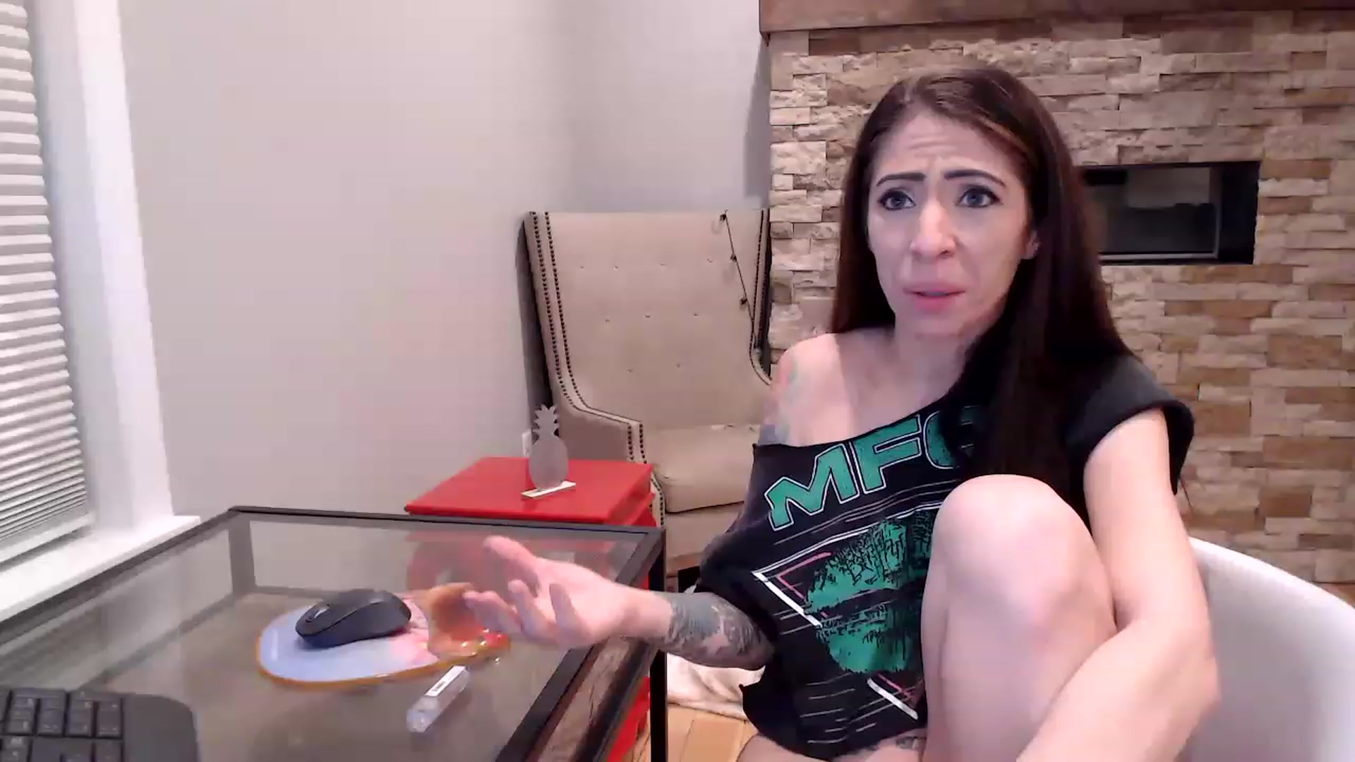 Gallery image thumbnail from AmyDay's myfreecams stream on, 02/09/2023, 07:35 image 17 of 20