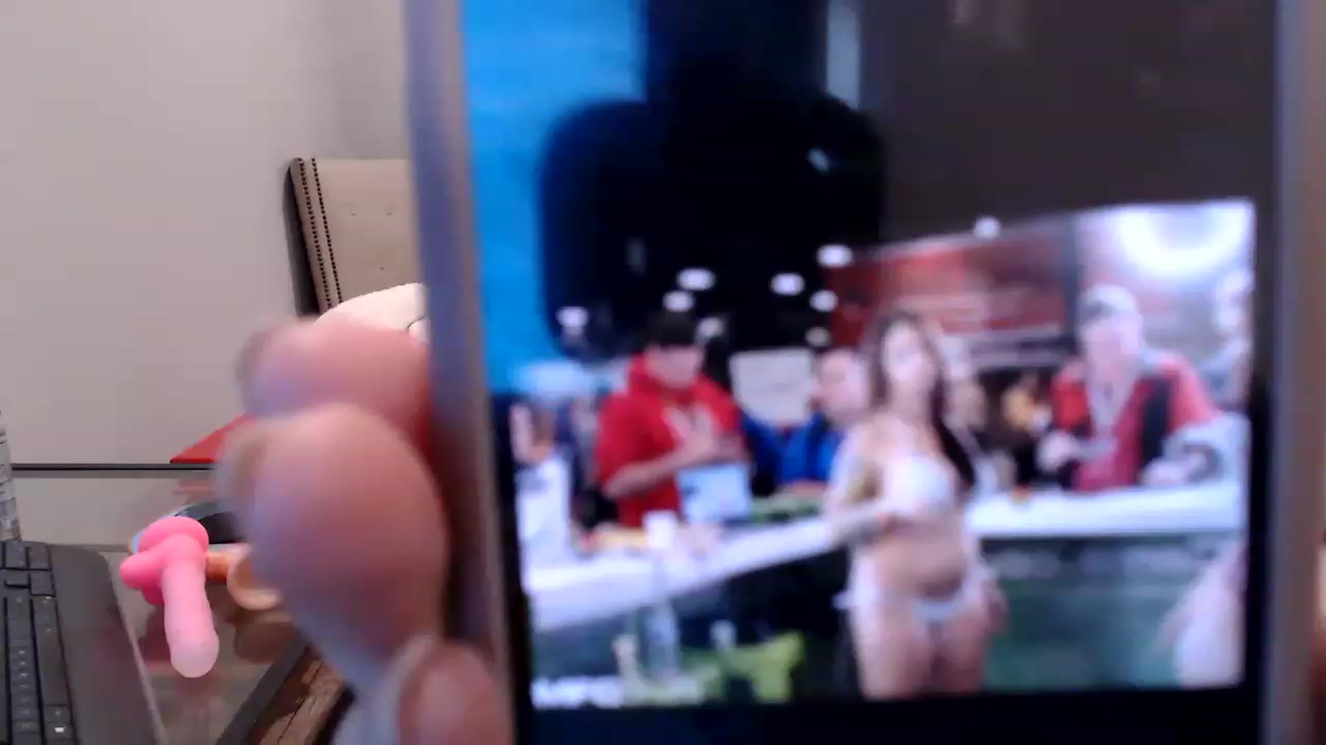 Gallery image thumbnail from AmyDay's myfreecams stream on, 02/10/2023, 18:30 image 18 of 20