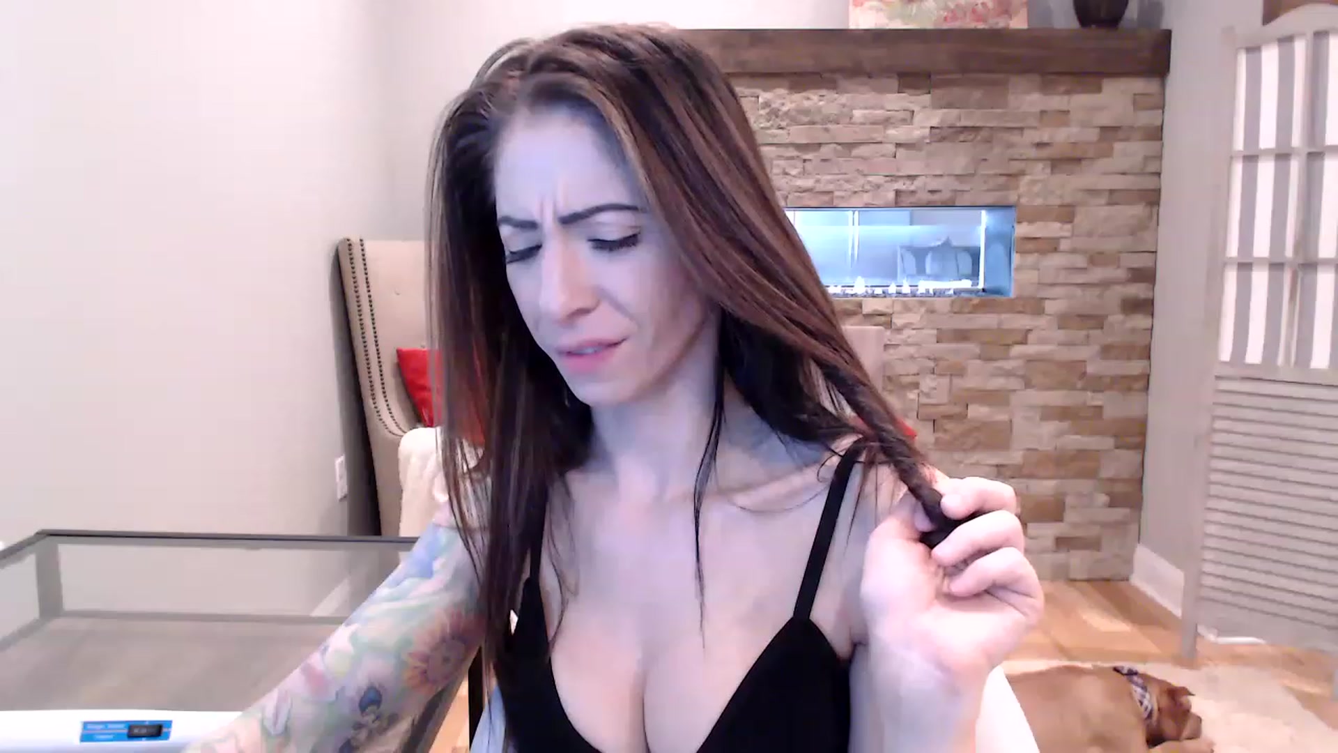 Gallery image thumbnail from AmyDay's myfreecams stream on, 02/27/2023, 18:08 image 15 of 20