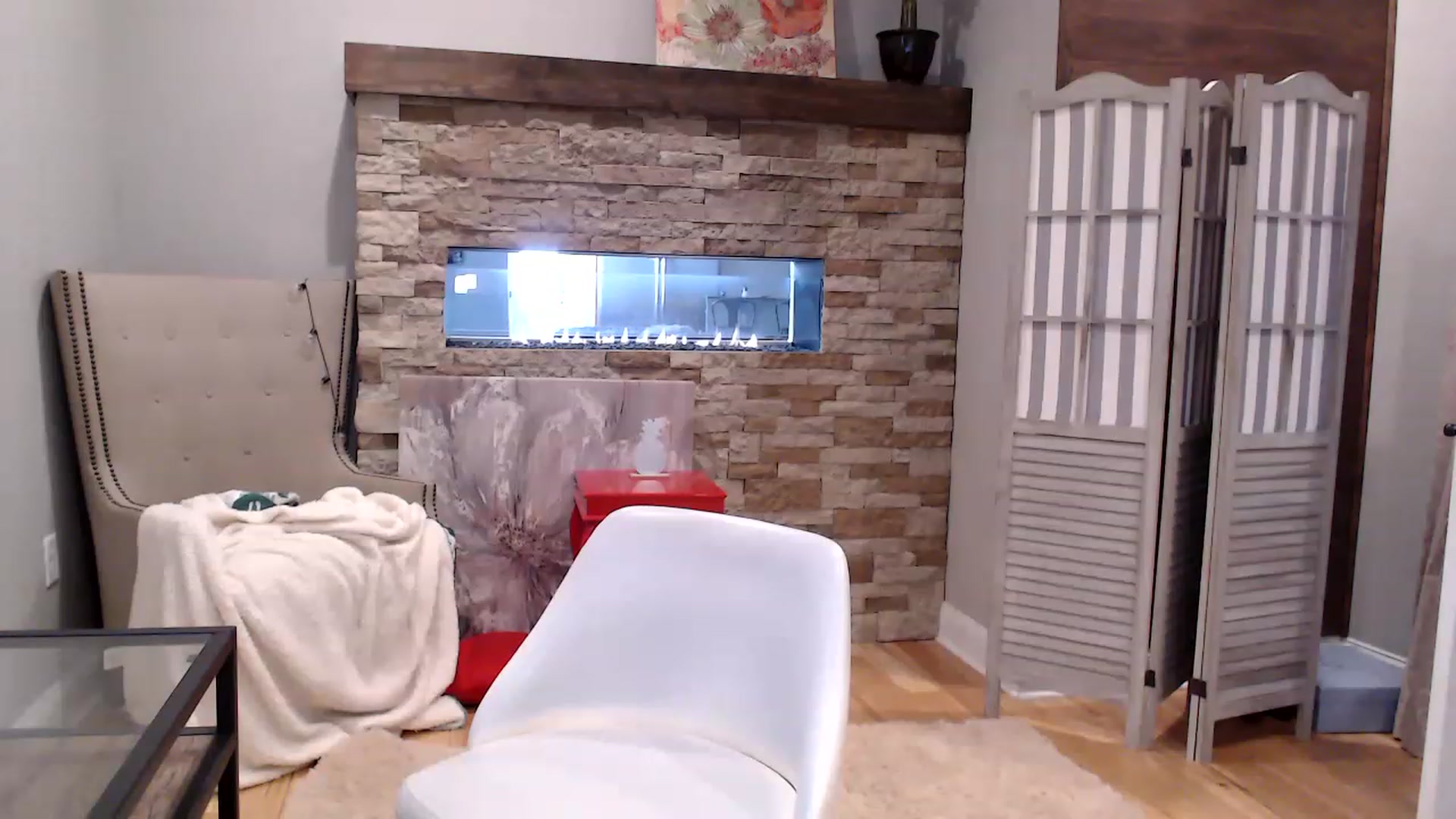 Gallery image thumbnail from AmyDay's myfreecams stream on, 03/02/2023, 18:53 image 18 of 20