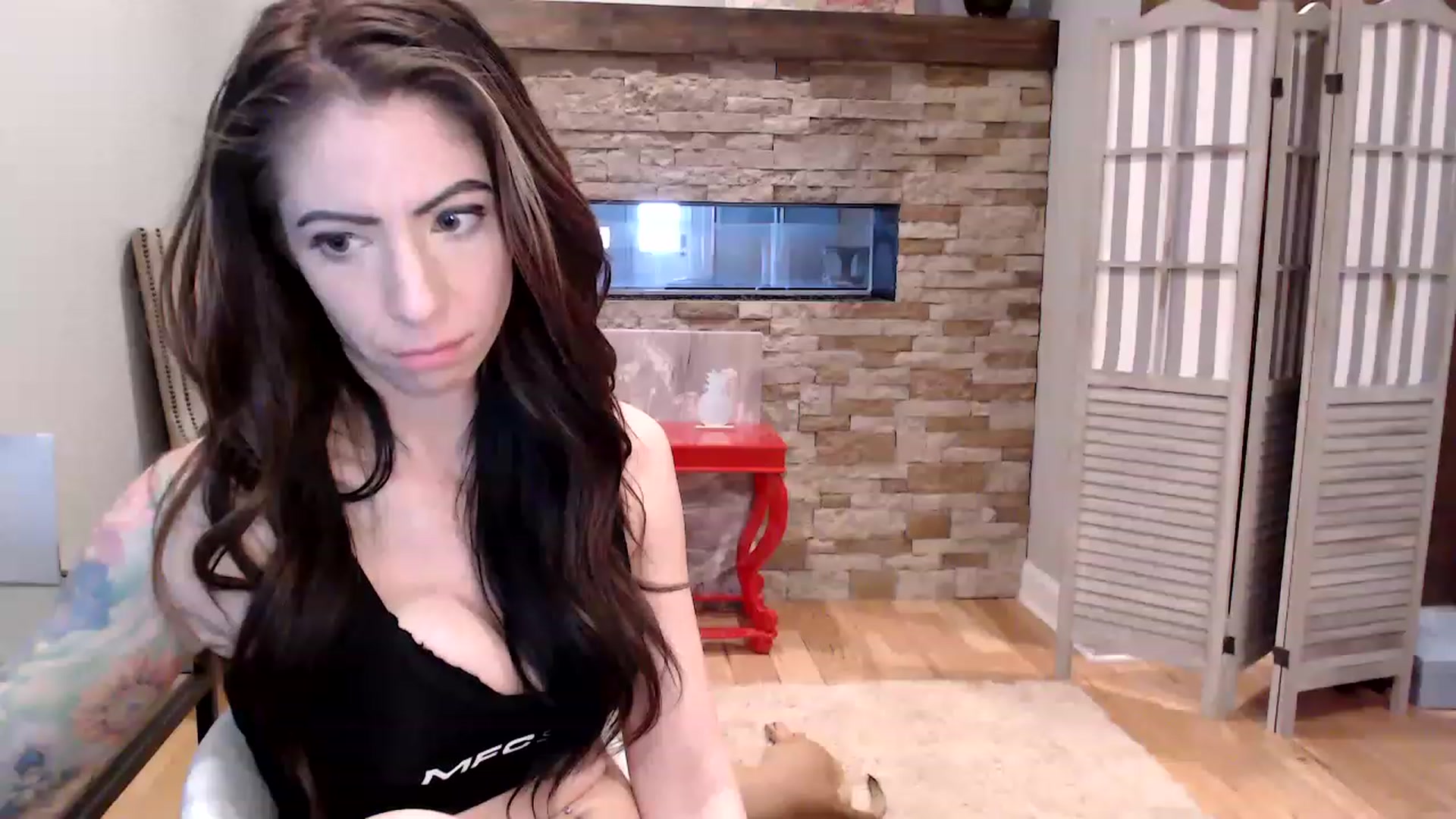 Gallery image thumbnail from AmyDay's myfreecams stream on, 03/08/2023, 20:19 image 7 of 20