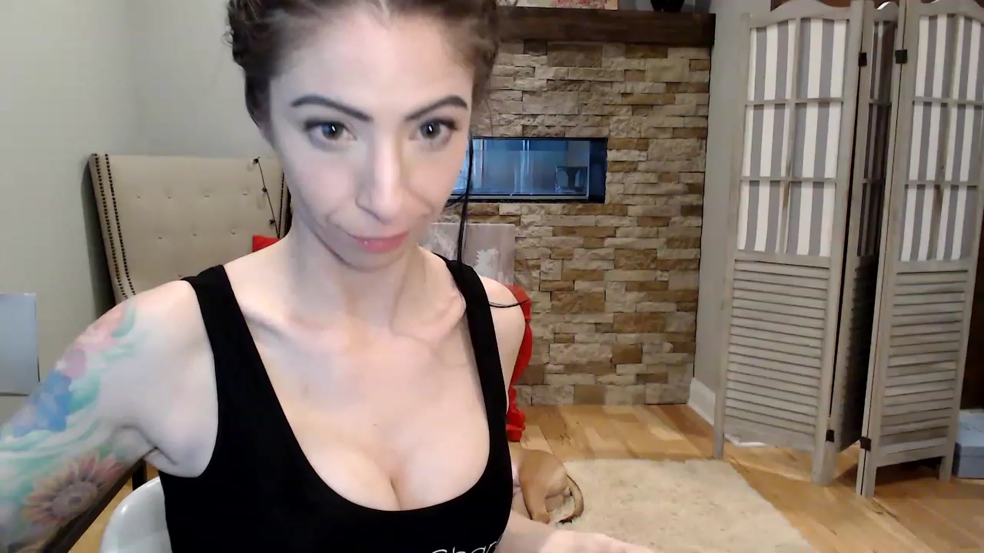 Gallery image thumbnail from AmyDay's myfreecams stream on, 03/08/2023, 20:19 image 17 of 20