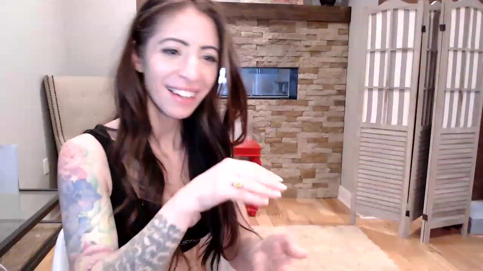 Gallery image thumbnail from AmyDay's myfreecams stream on, 03/08/2023, 20:19 image 5 of 20
