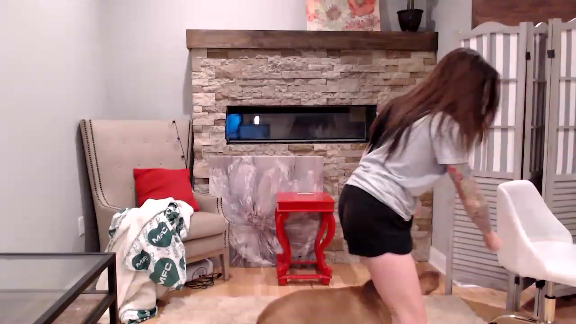 Gallery image thumbnail from AmyDay's myfreecams stream on, 03/10/2023, 07:36 image 15 of 20