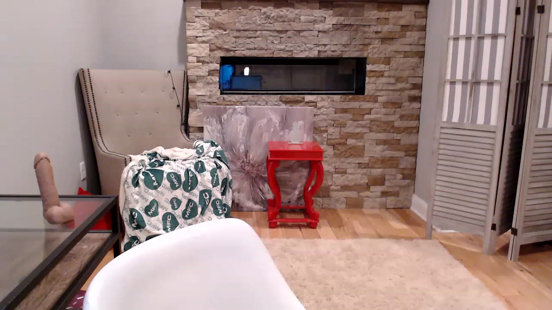 Gallery image thumbnail from AmyDay's myfreecams stream on, 03/13/2023, 06:07 image 11 of 20