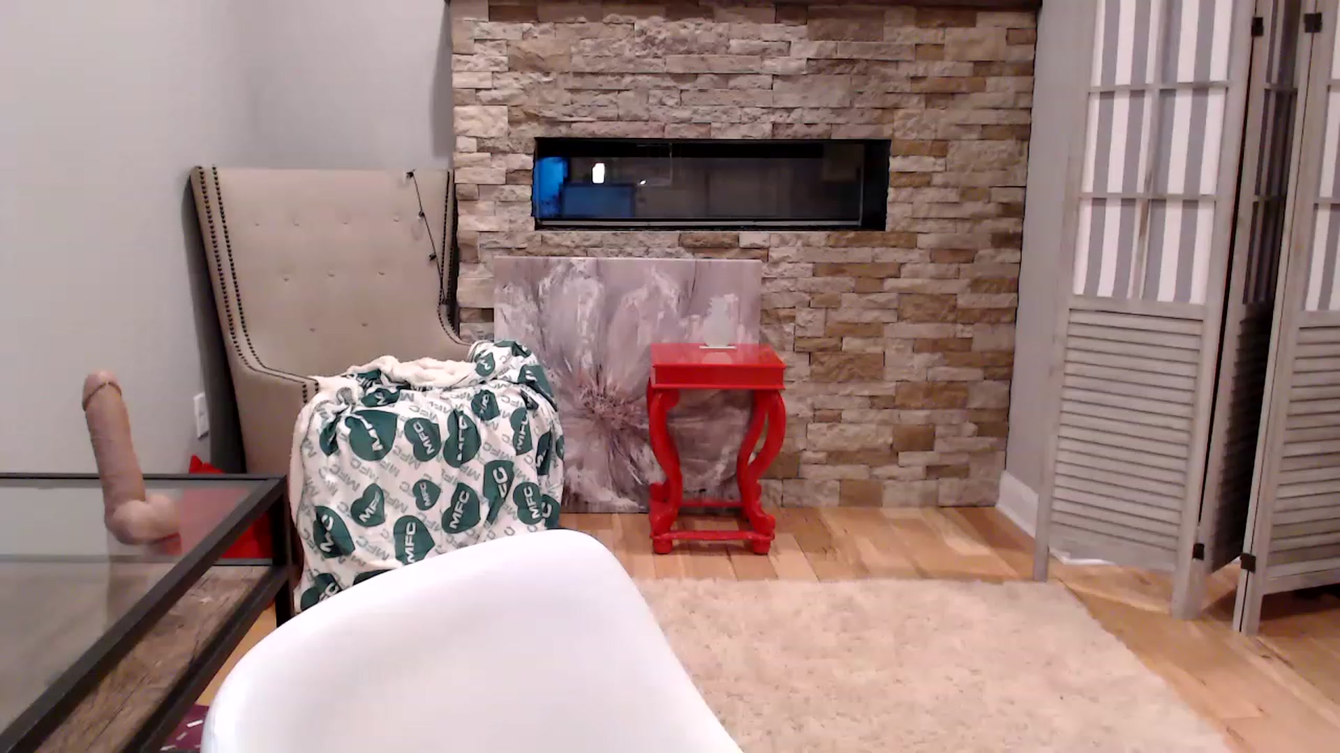 Gallery image thumbnail from AmyDay's myfreecams stream on, 03/13/2023, 06:07 image 10 of 20