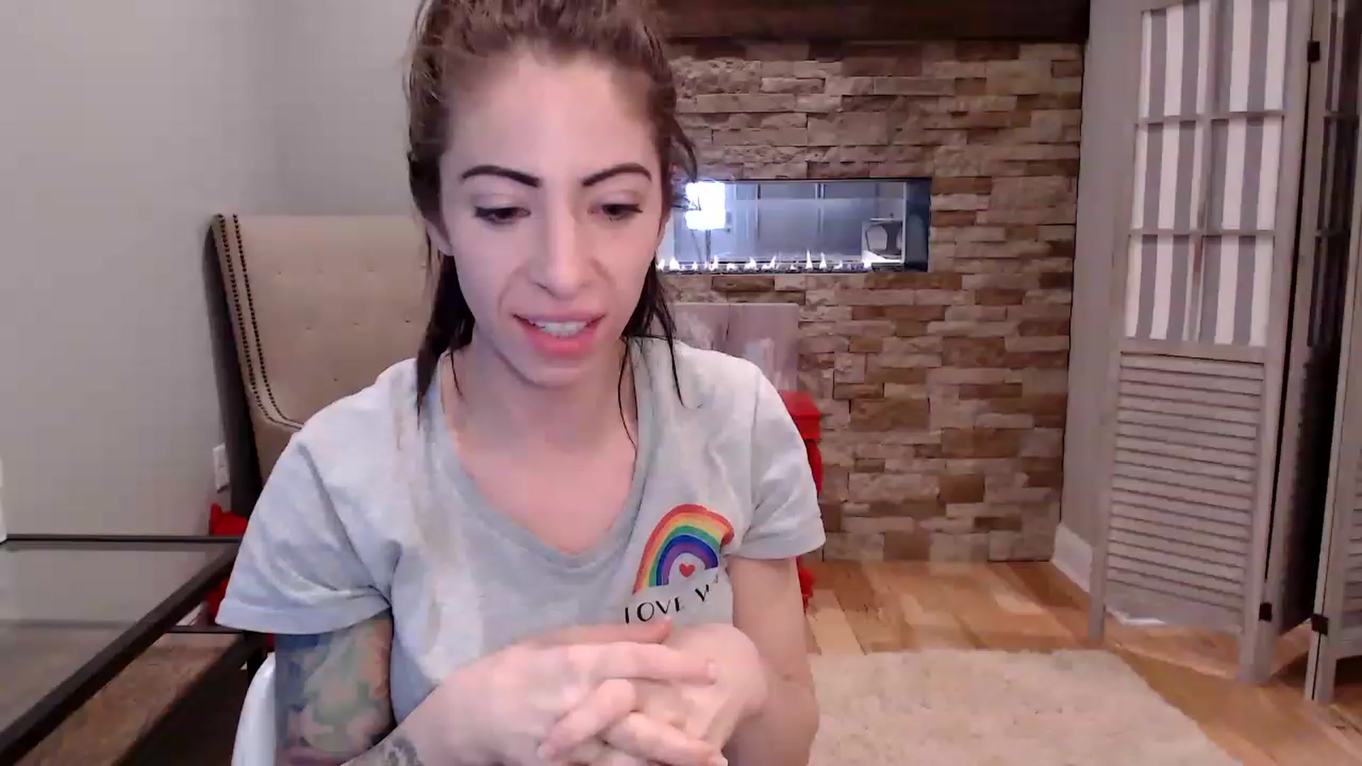 Gallery image thumbnail from AmyDay's myfreecams stream on, 03/17/2023, 18:04 image 18 of 20