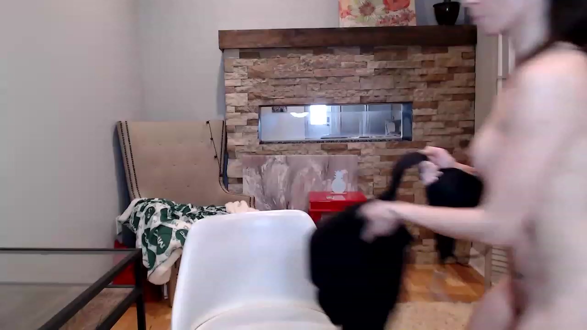 Gallery image thumbnail from AmyDay's myfreecams stream on, 03/22/2023, 18:13 image 20 of 20
