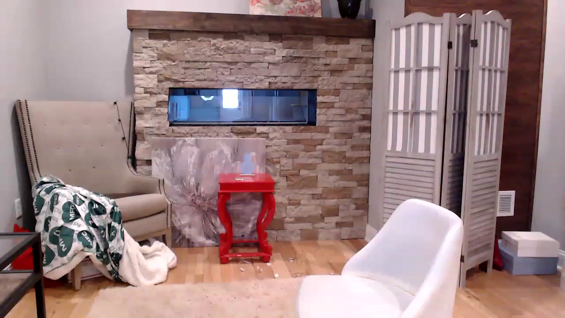 Gallery image thumbnail from AmyDay's myfreecams stream on, 03/23/2023, 16:29 image 17 of 20