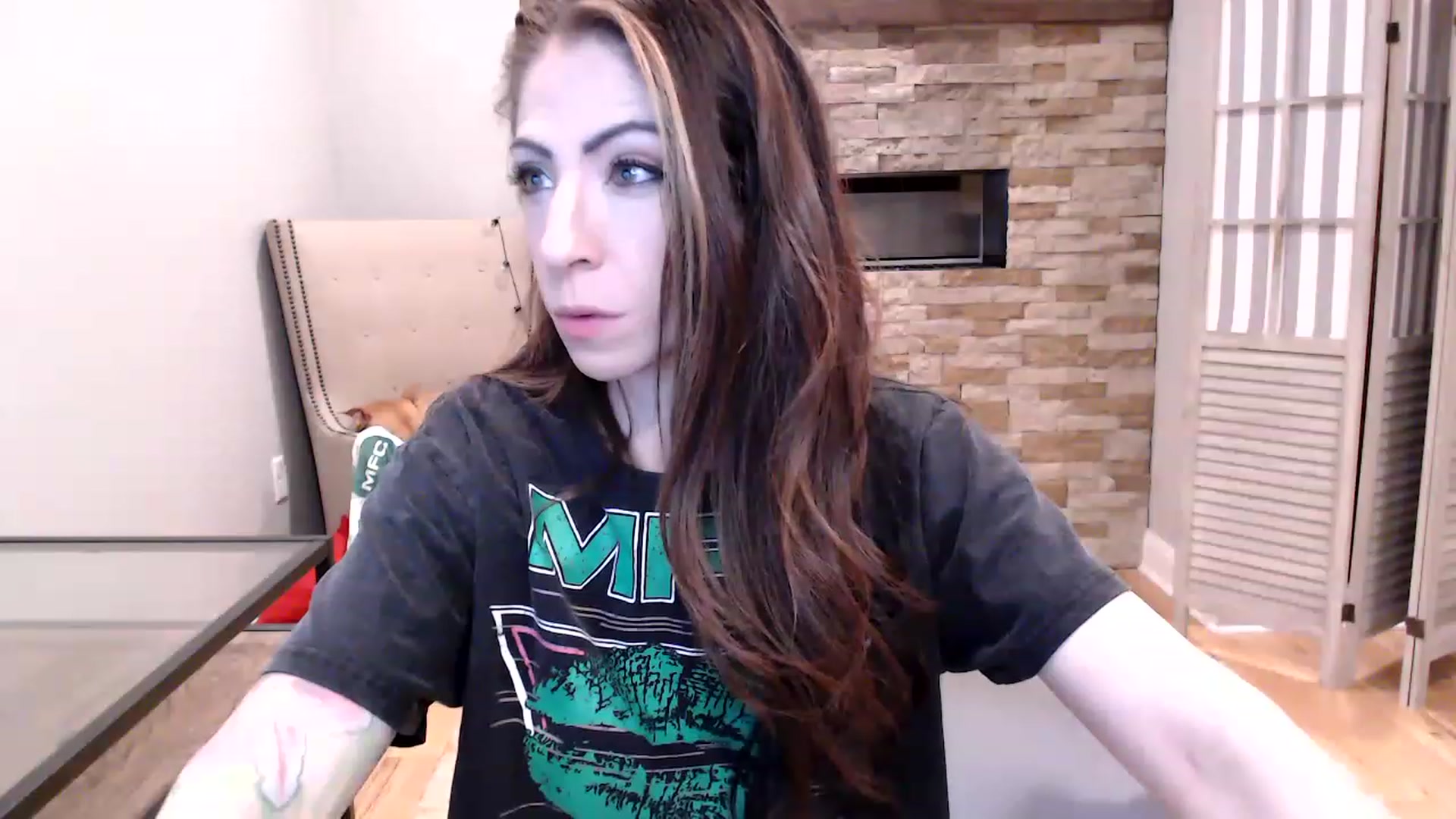 Gallery image thumbnail from AmyDay's myfreecams stream on, 03/29/2023, 06:07 image 7 of 20