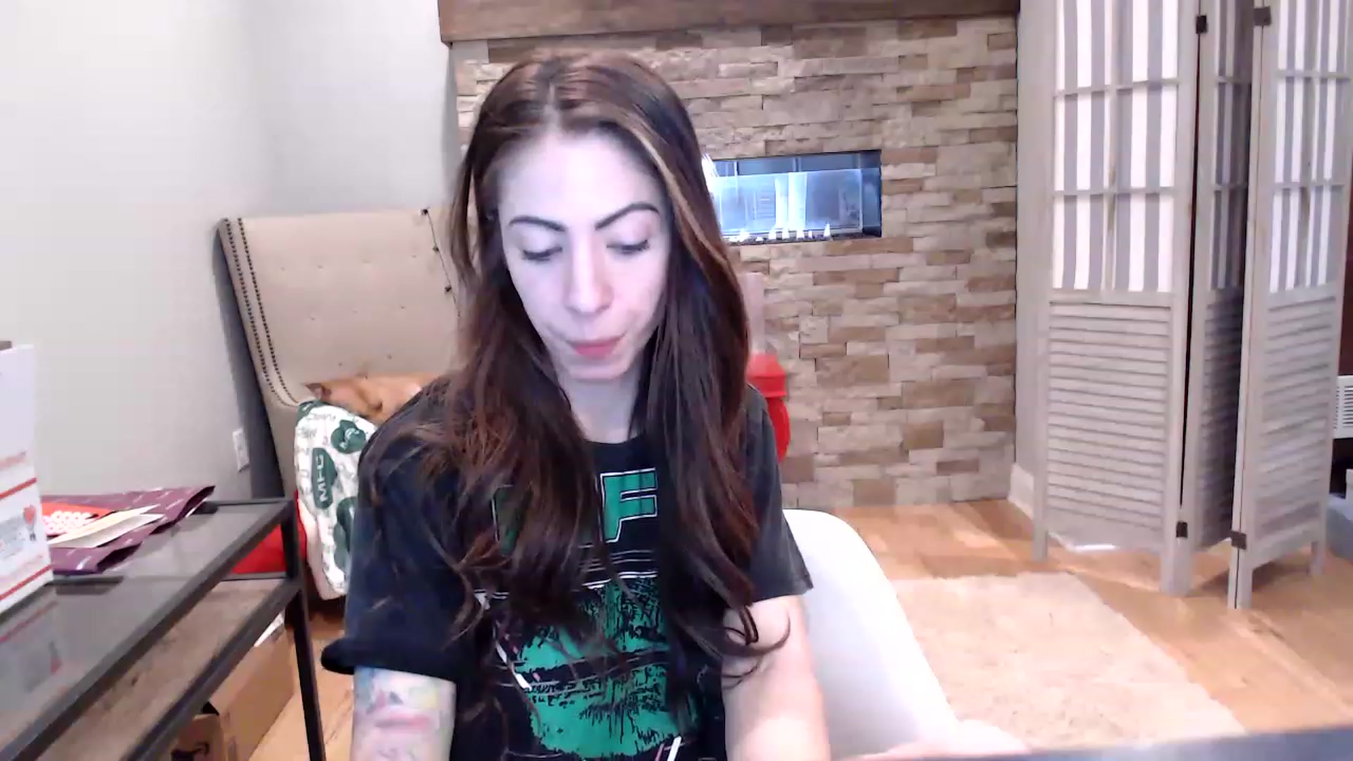 Gallery image thumbnail from AmyDay's myfreecams stream on, 03/29/2023, 15:26 image 8 of 20