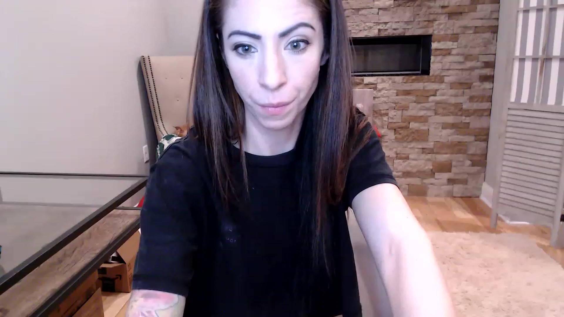 Gallery image thumbnail from AmyDay's myfreecams stream on, 04/03/2023, 05:56 image 18 of 20