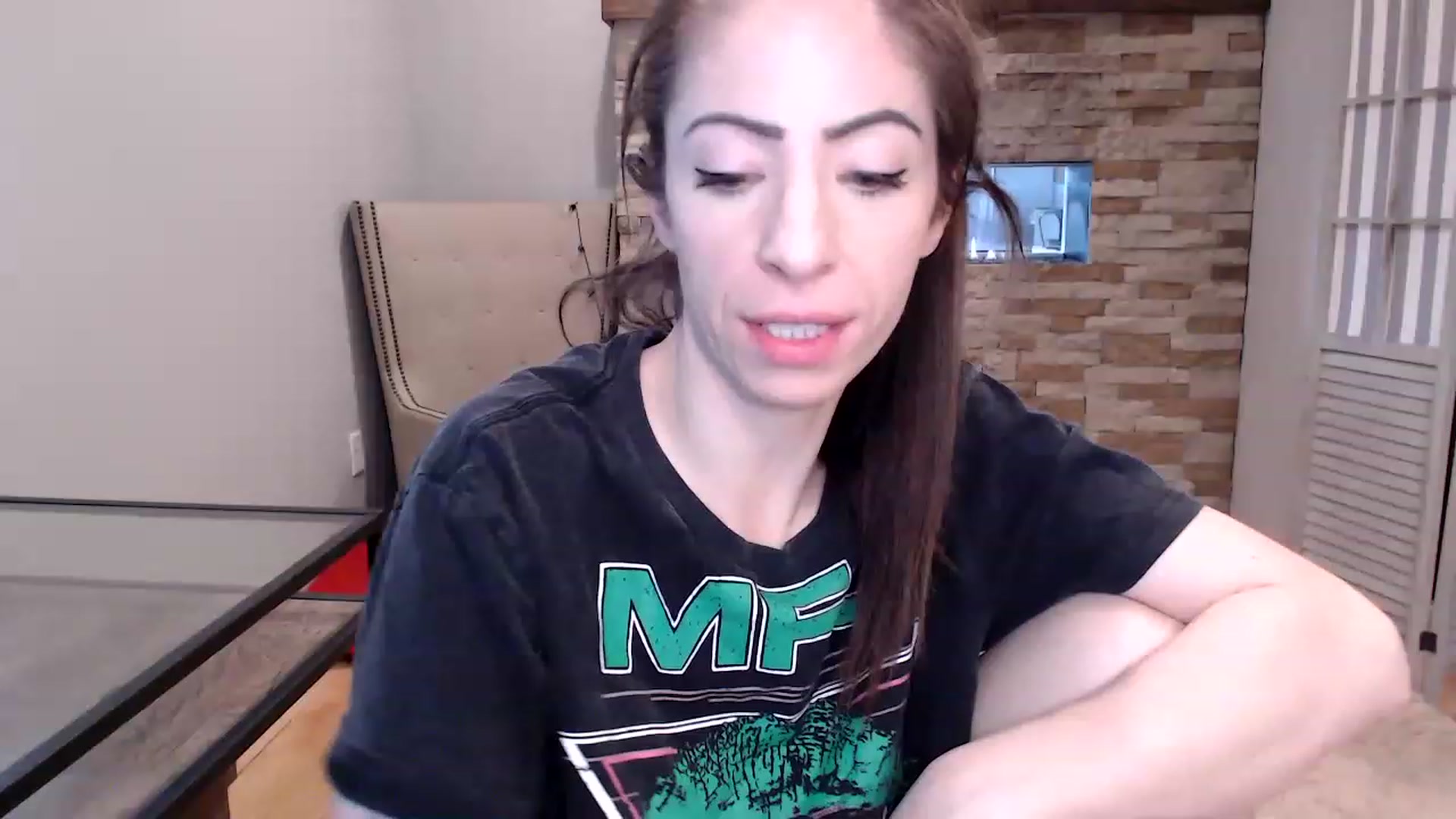 Gallery image thumbnail from AmyDay's myfreecams stream on, 04/12/2023, 16:54 image 14 of 20