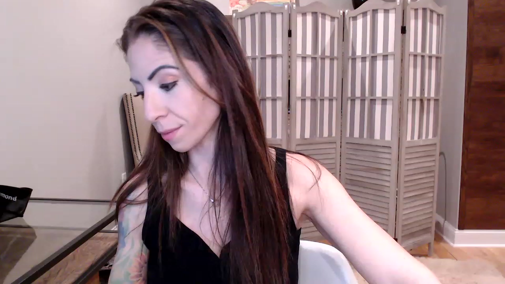 Gallery image thumbnail from AmyDay's myfreecams stream on, 04/19/2023, 04:04 image 20 of 20