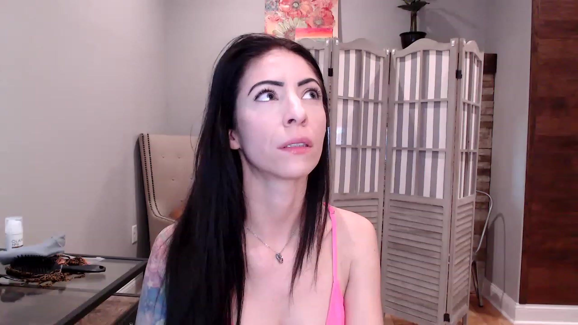 Gallery image thumbnail from AmyDay's myfreecams stream on, 04/19/2023, 18:05 image 17 of 20
