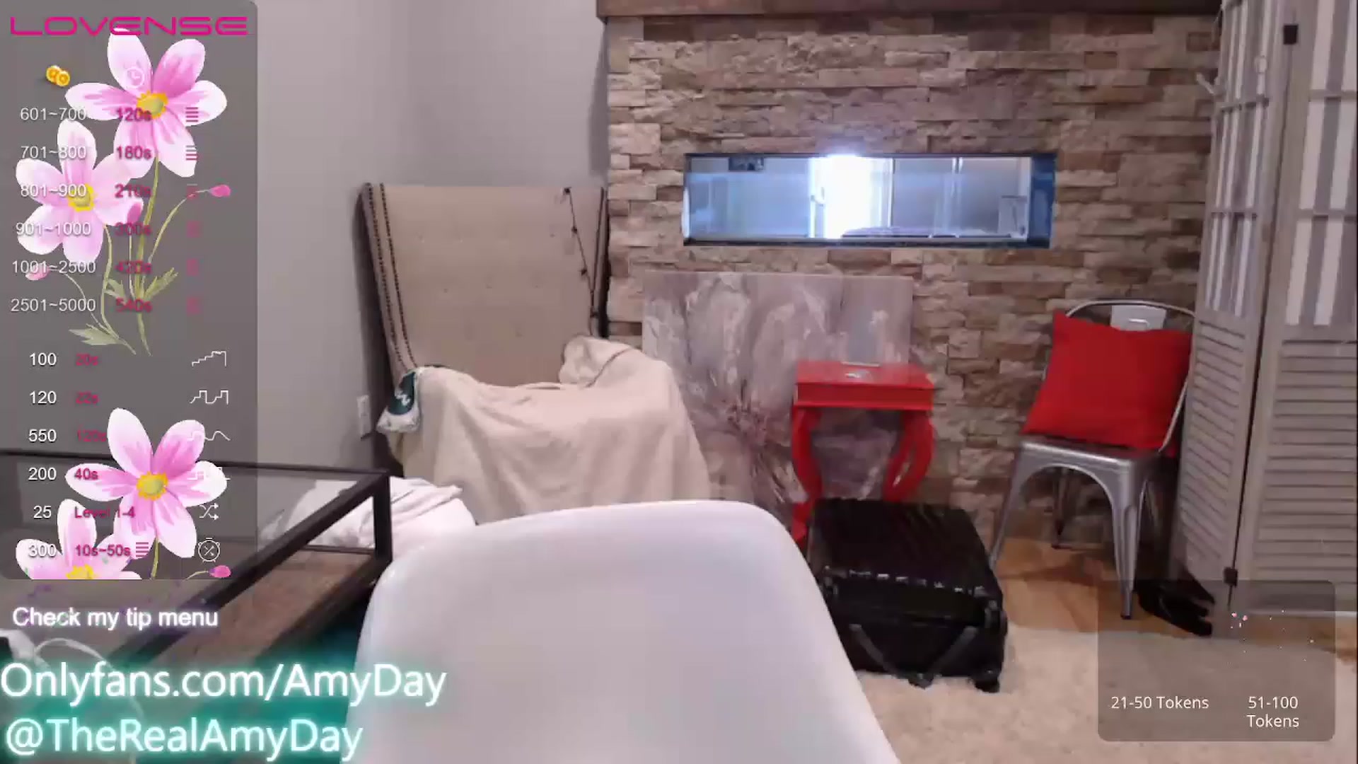 Gallery image thumbnail from AmyDay's myfreecams stream on, 04/25/2023, 17:02 image 4 of 20