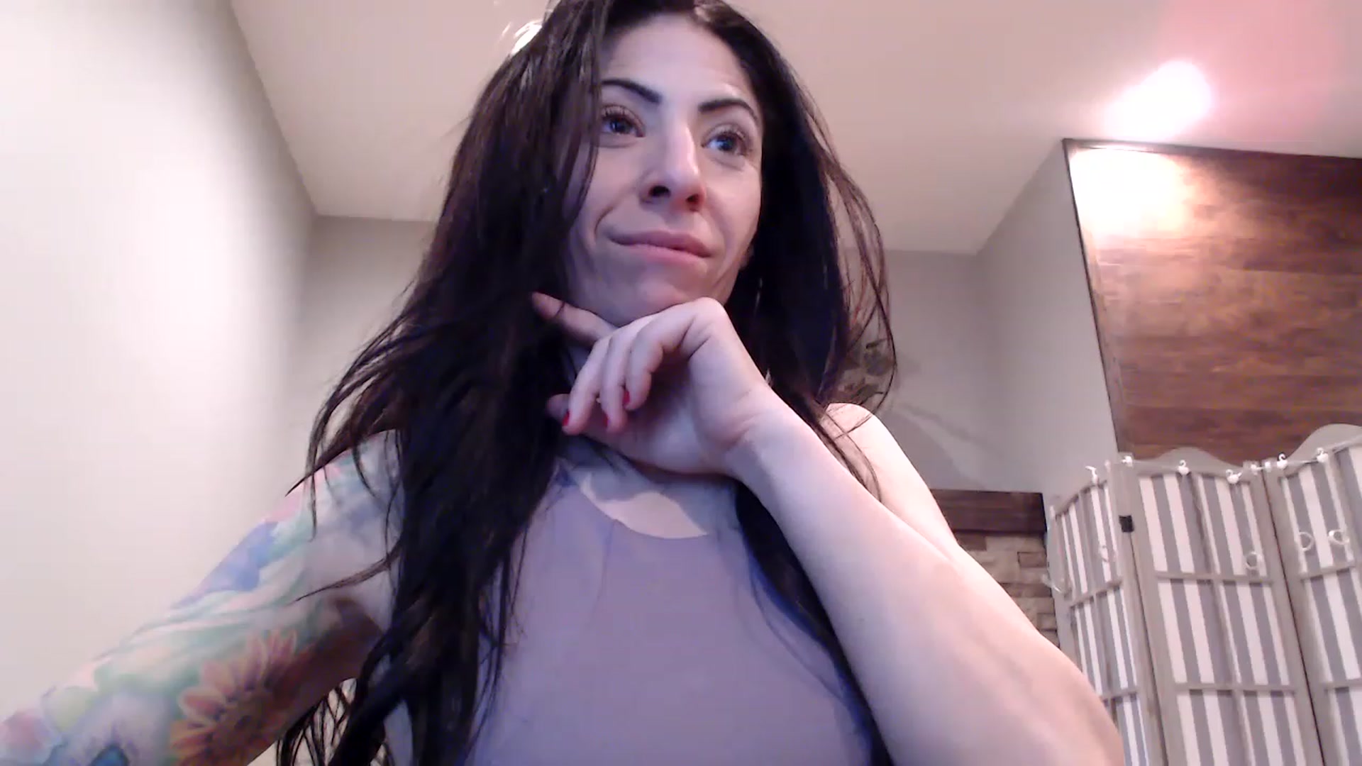 Gallery image thumbnail from AmyDay's myfreecams stream on, 05/01/2023, 18:02 image 15 of 20