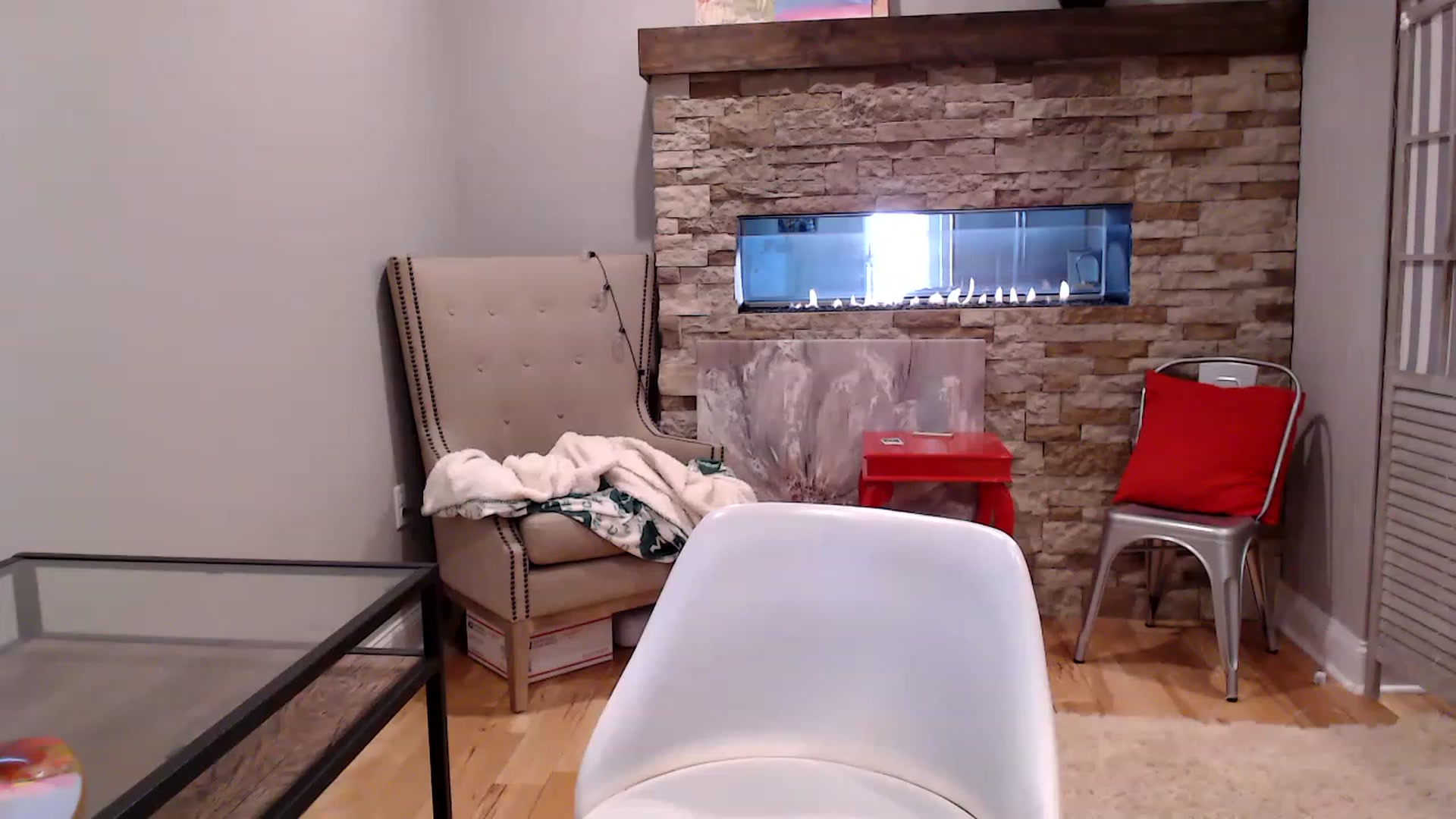 Gallery image thumbnail from AmyDay's myfreecams stream on, 05/03/2023, 17:03 image 13 of 20