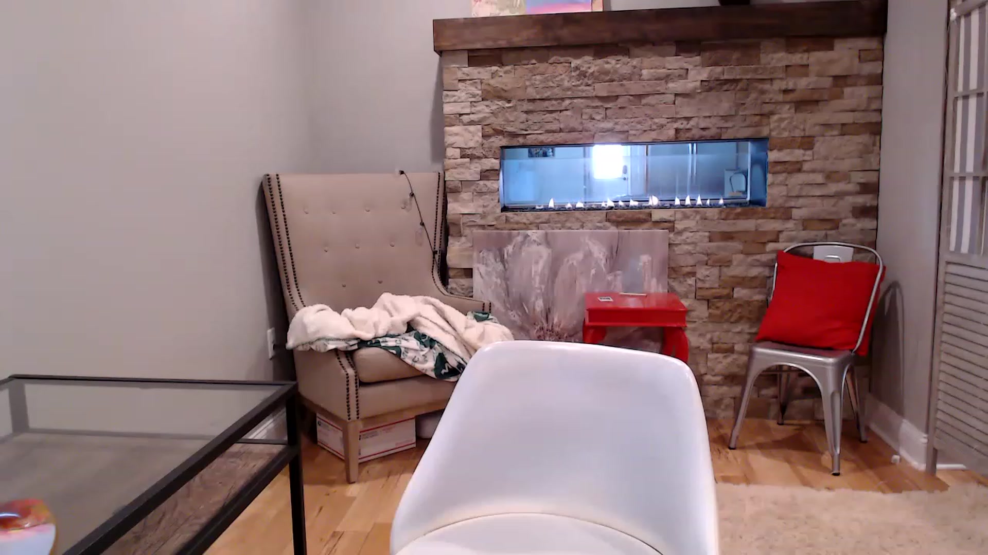 Gallery image thumbnail from AmyDay's myfreecams stream on, 05/03/2023, 17:03 image 12 of 20
