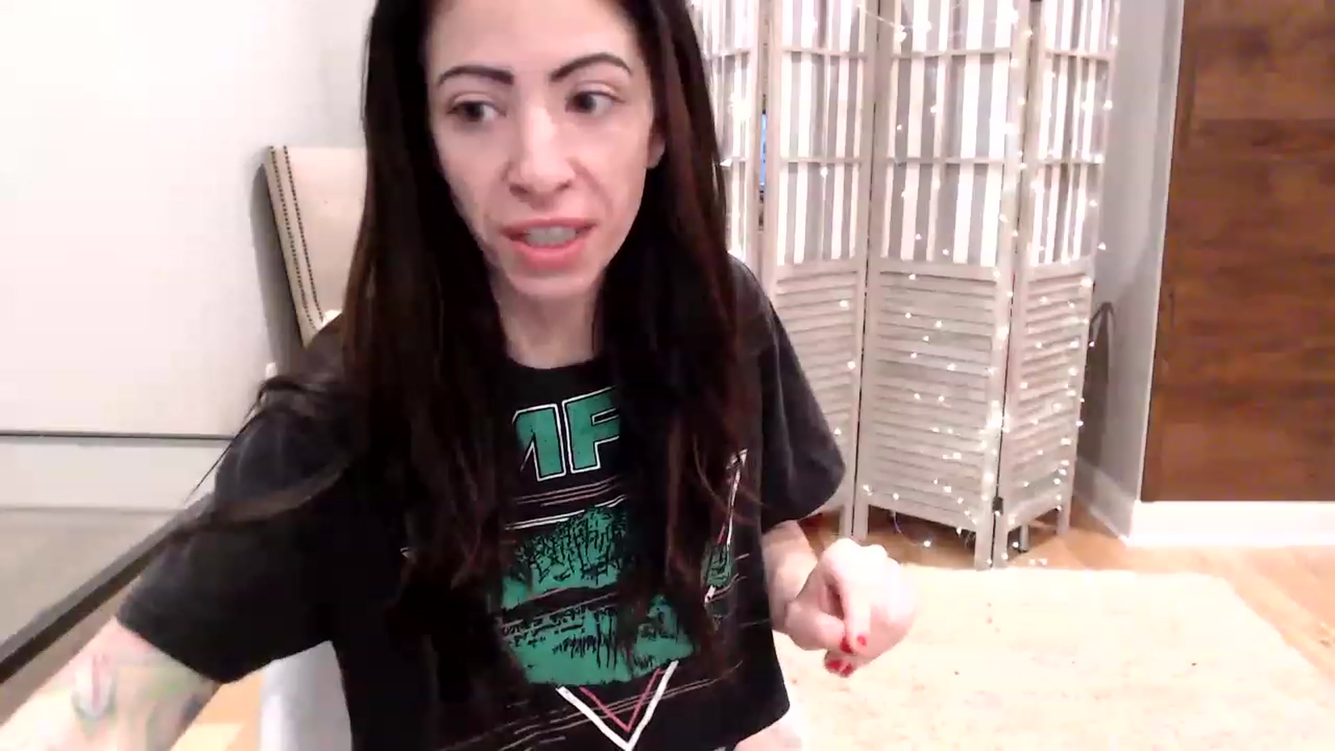 Gallery image thumbnail from AmyDay's myfreecams stream on, 05/05/2023, 18:04 image 5 of 20