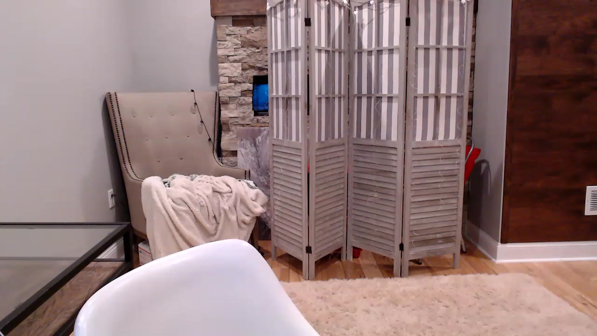 Gallery image thumbnail from AmyDay's myfreecams stream on, 05/12/2023, 06:40 image 12 of 20