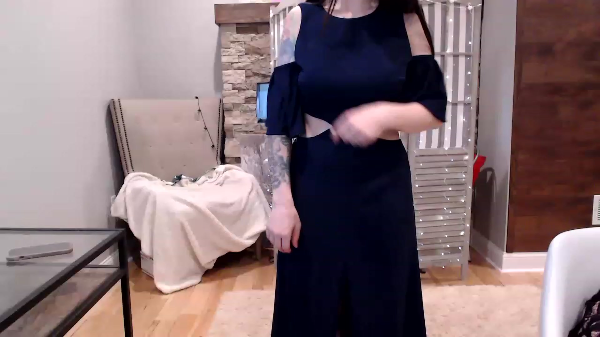 Gallery image thumbnail from AmyDay's myfreecams stream on, 05/12/2023, 18:09 image 9 of 20