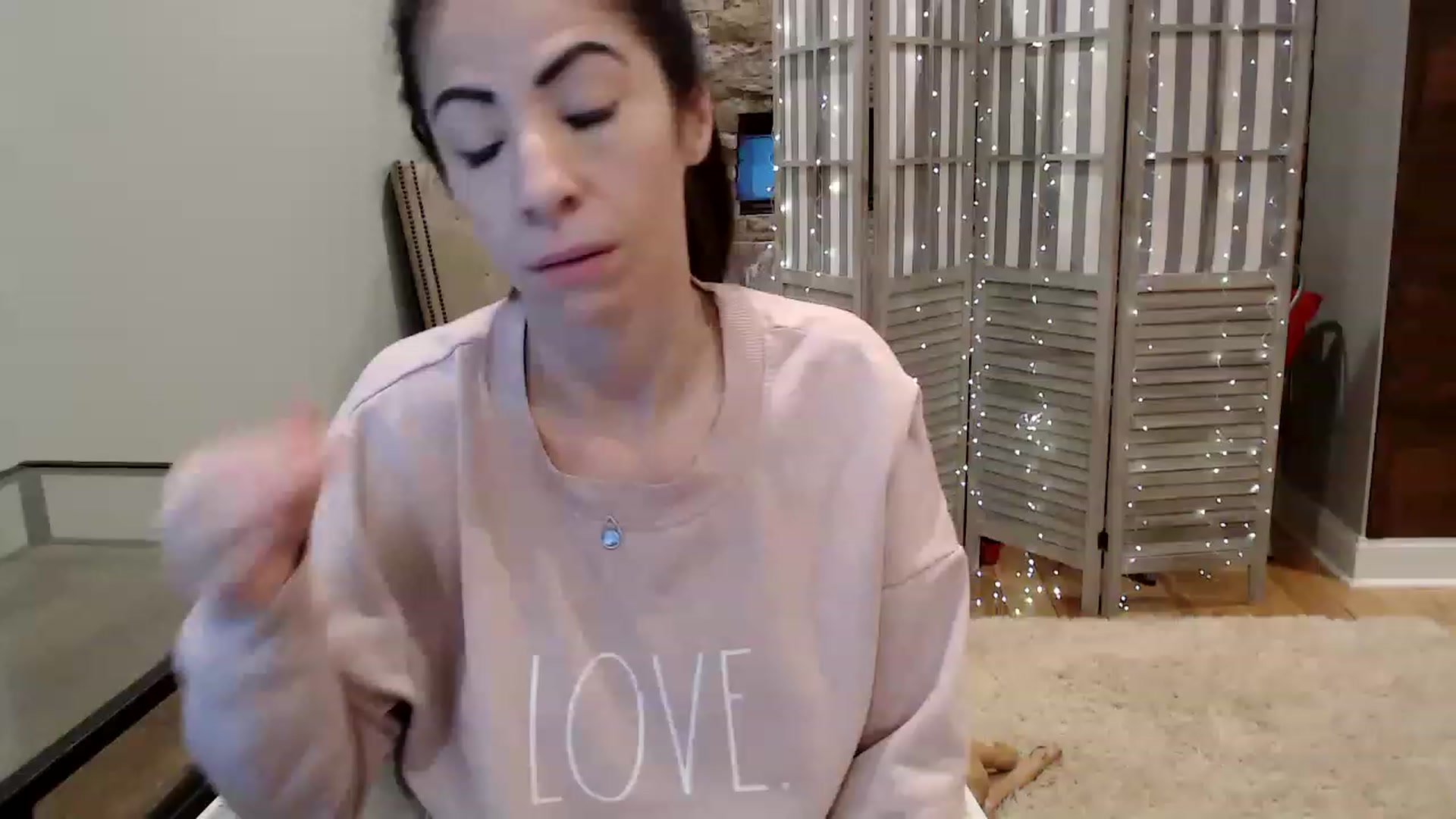 Gallery image thumbnail from AmyDay's myfreecams stream on, 05/15/2023, 06:10 image 15 of 20