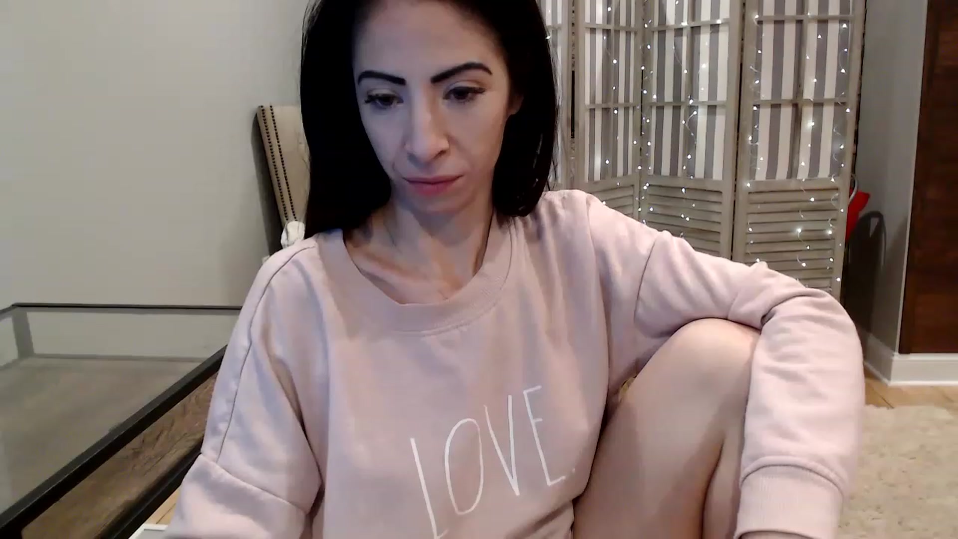 Gallery image thumbnail from AmyDay's myfreecams stream on, 05/15/2023, 06:10 image 2 of 20