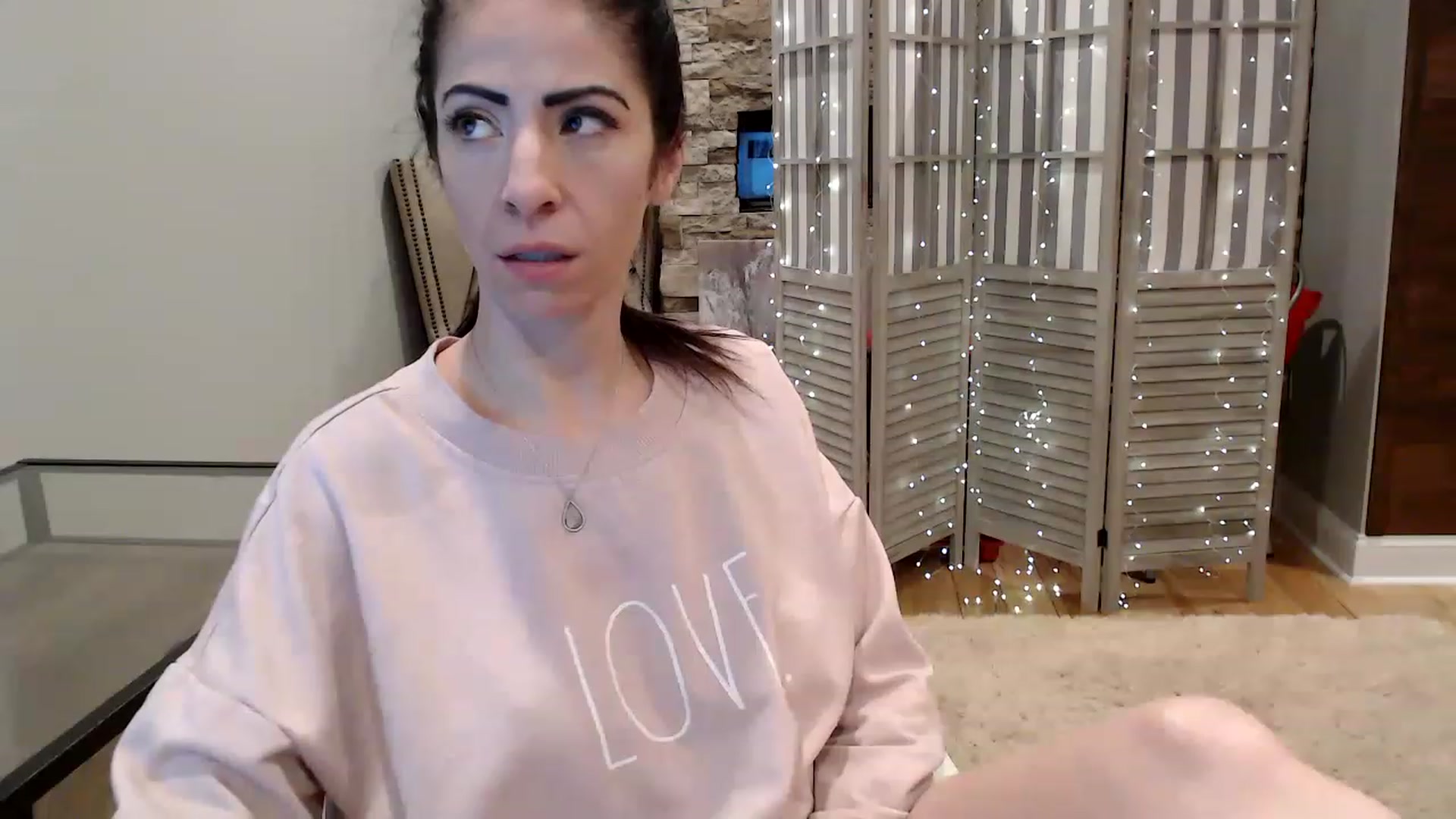 Gallery image thumbnail from AmyDay's myfreecams stream on, 05/15/2023, 06:10 image 12 of 20