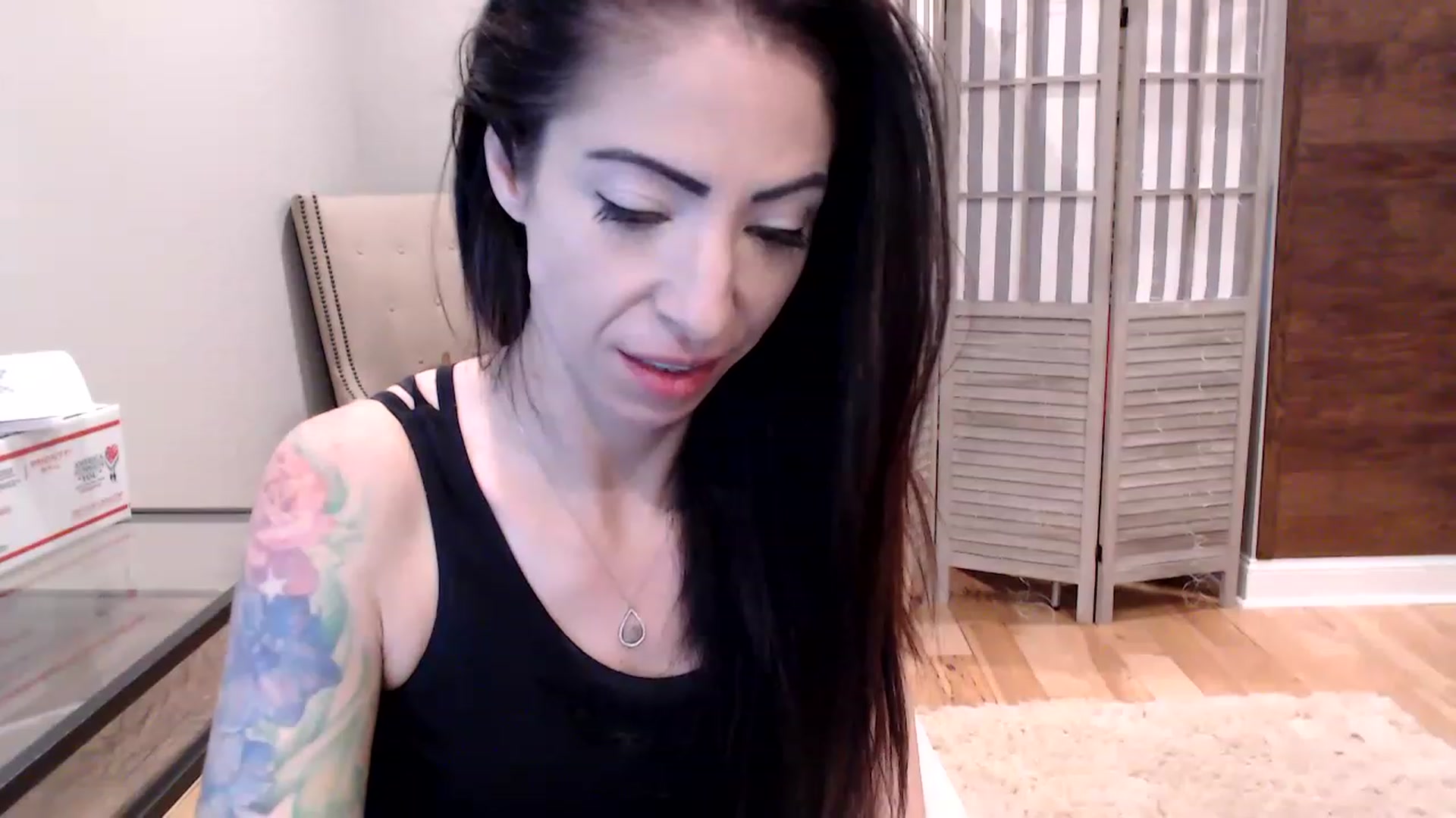 Gallery image thumbnail from AmyDay's myfreecams stream on, 05/22/2023, 18:18 image 13 of 20