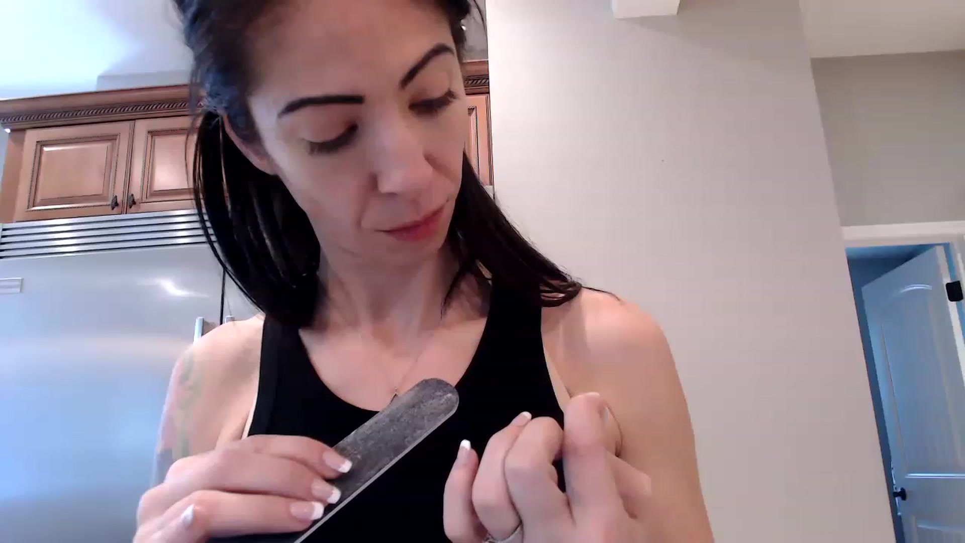 Gallery image thumbnail from AmyDay's myfreecams stream on, 06/01/2023, 16:33 image 5 of 20